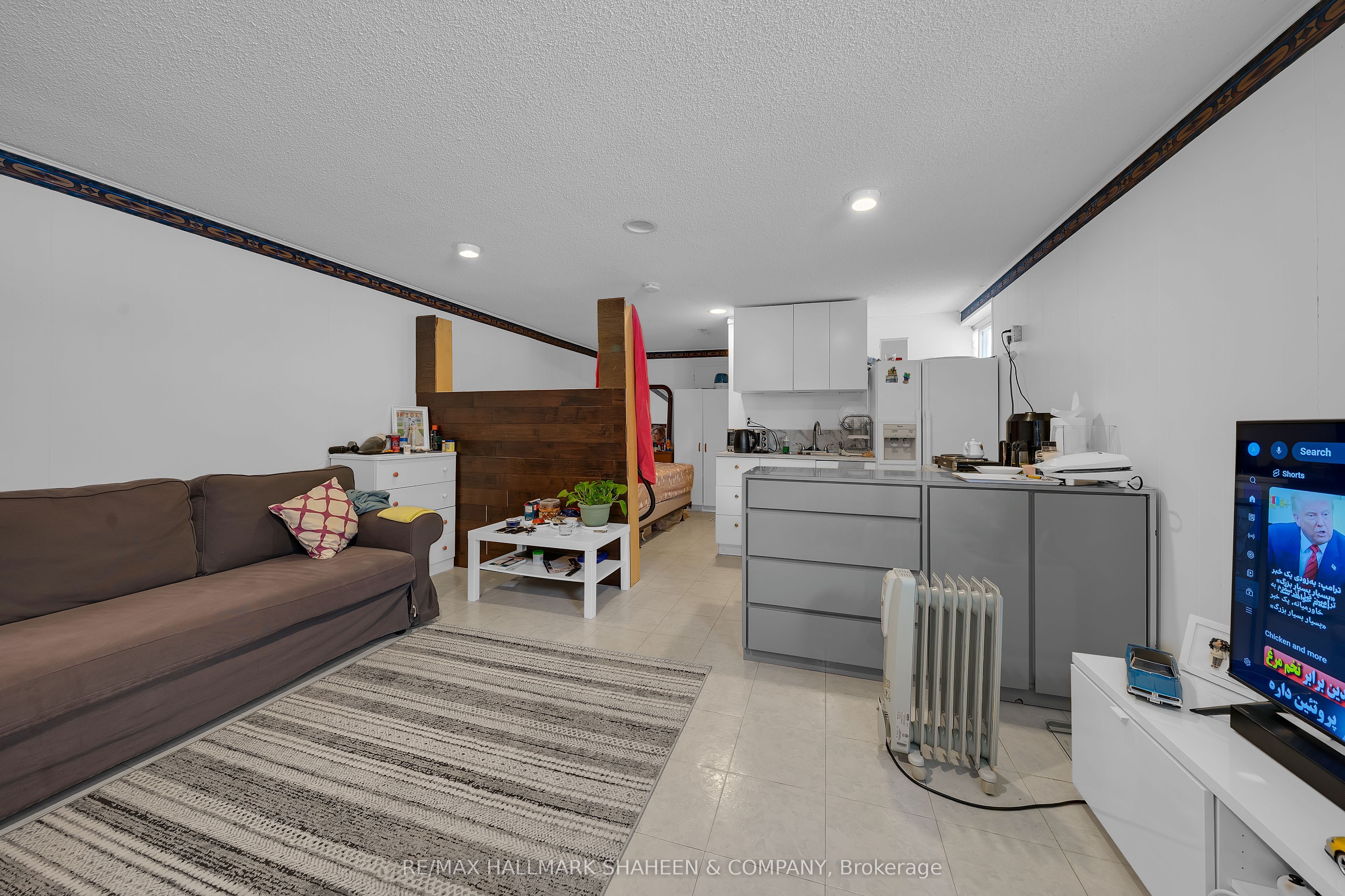 386 Ellerslie Avenue Bsmnt A Property Photo 5