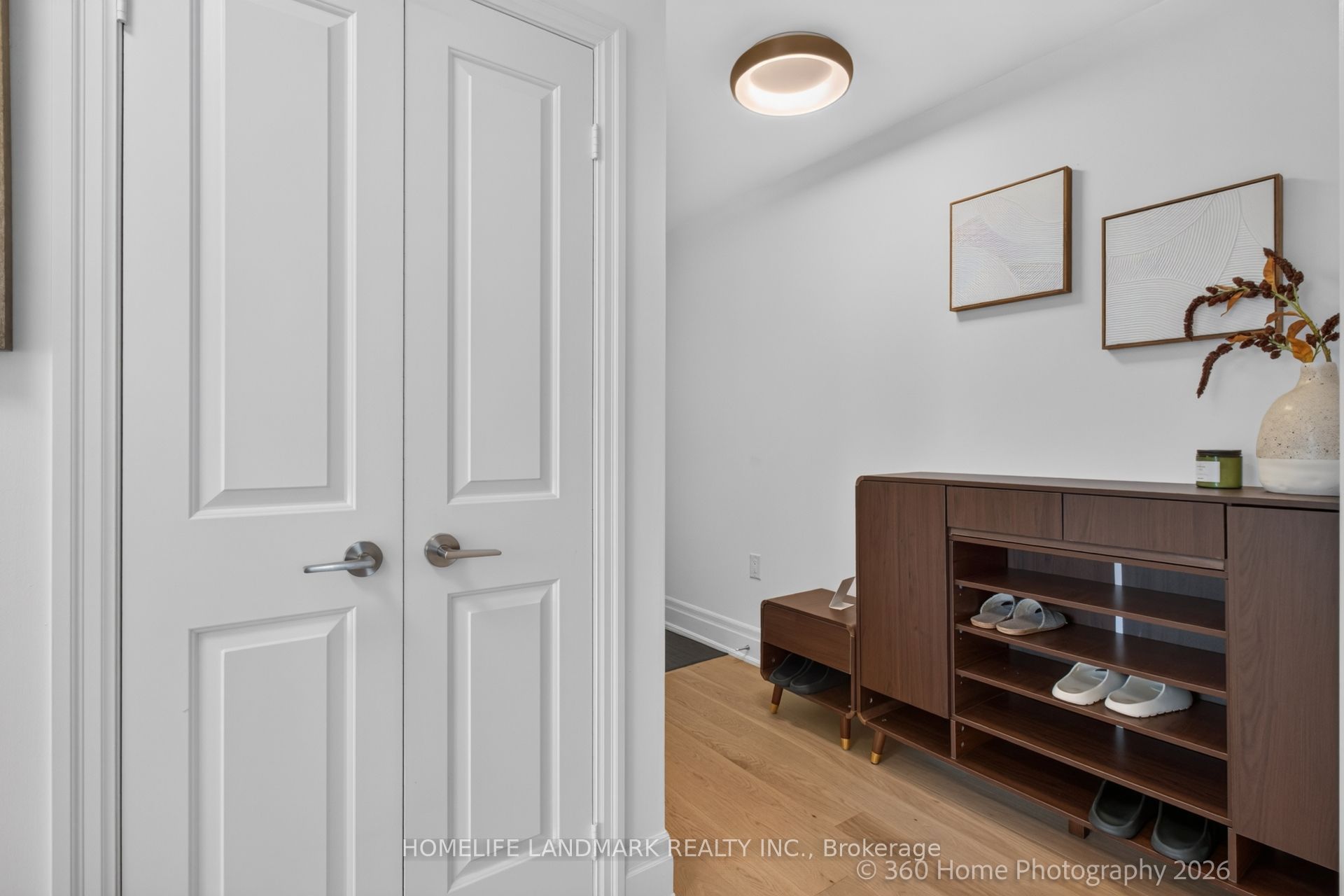8 The Esplanade 4804 Property Photo 3