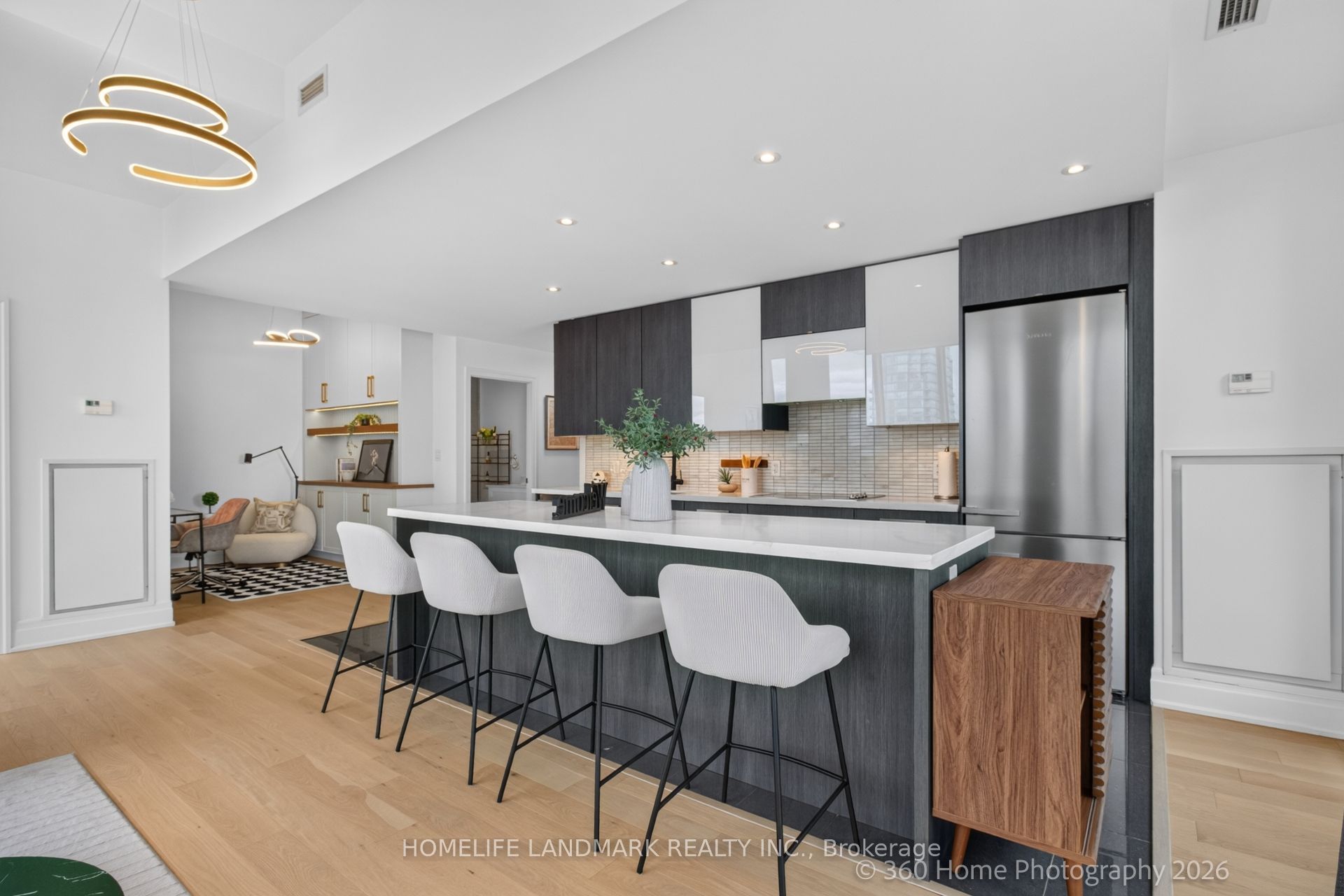 8 The Esplanade 4804 Property Photo 5