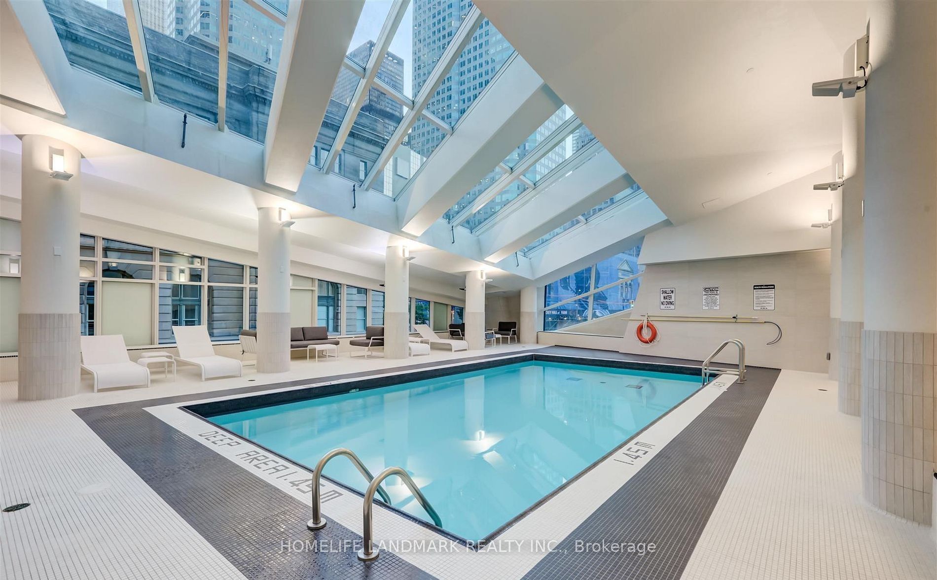 8 The Esplanade 4804 Property Photo 26