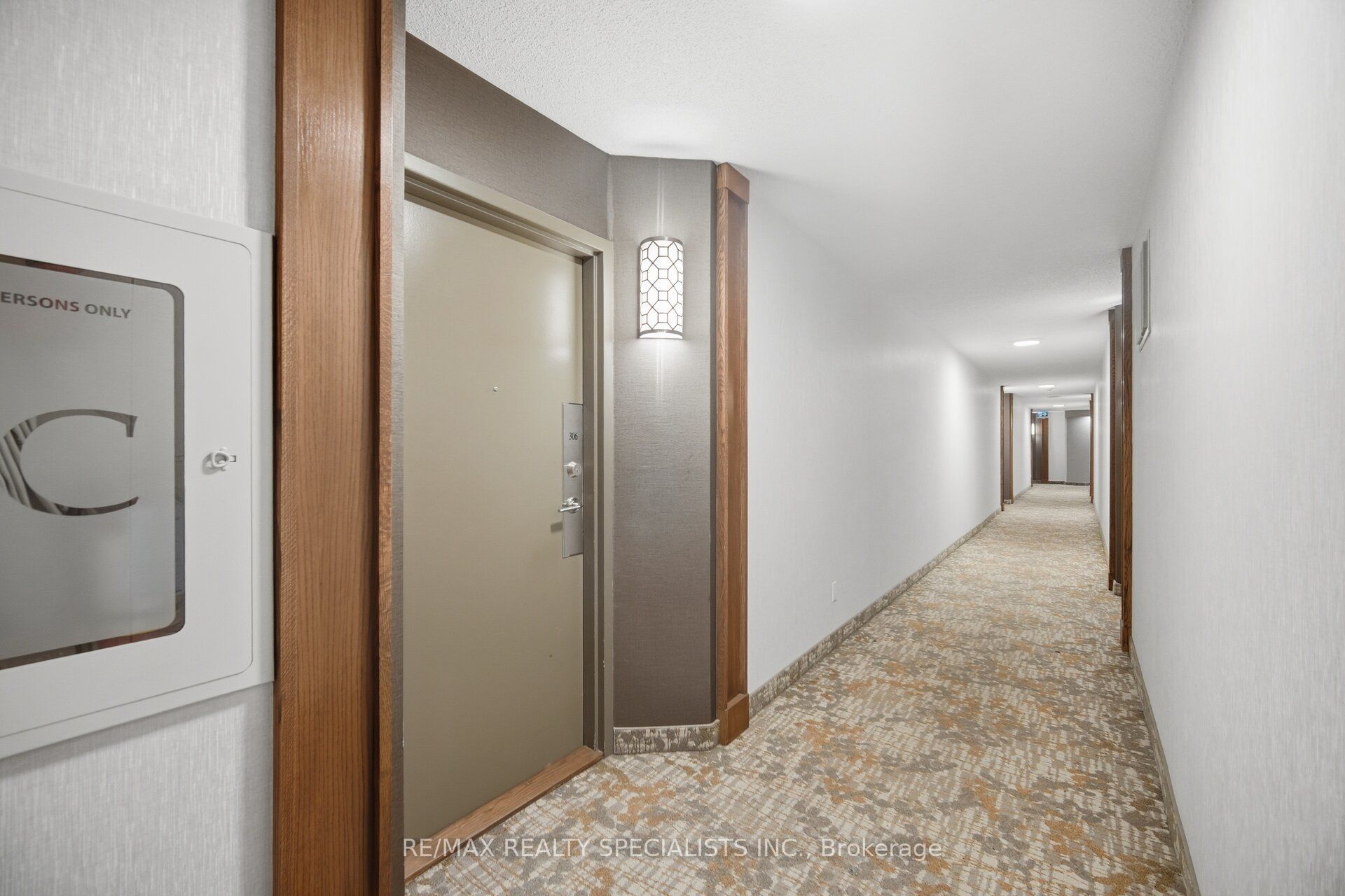 1131 Steeles Avenue W 306 Property Photo 7
