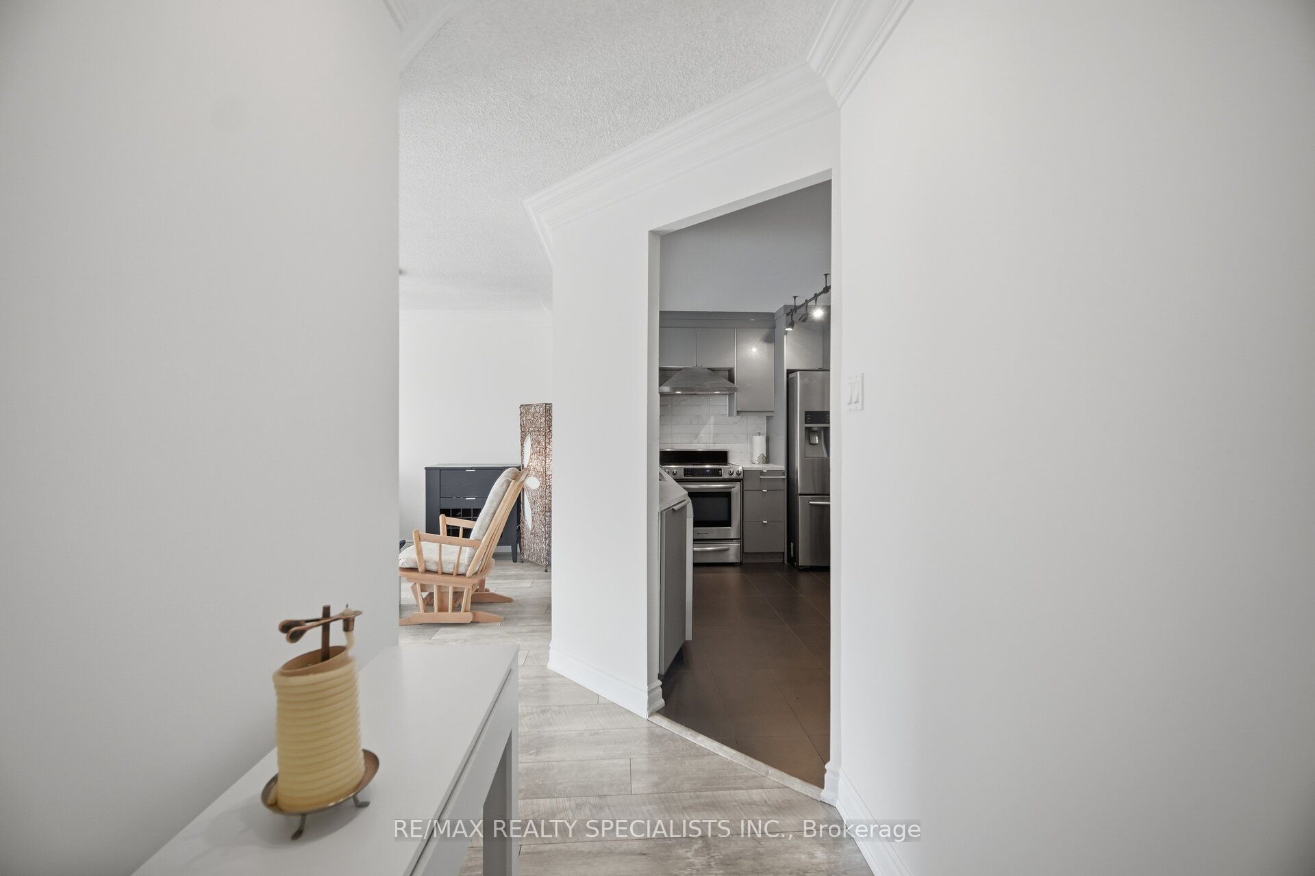 1131 Steeles Avenue W 306 Property Photo 10