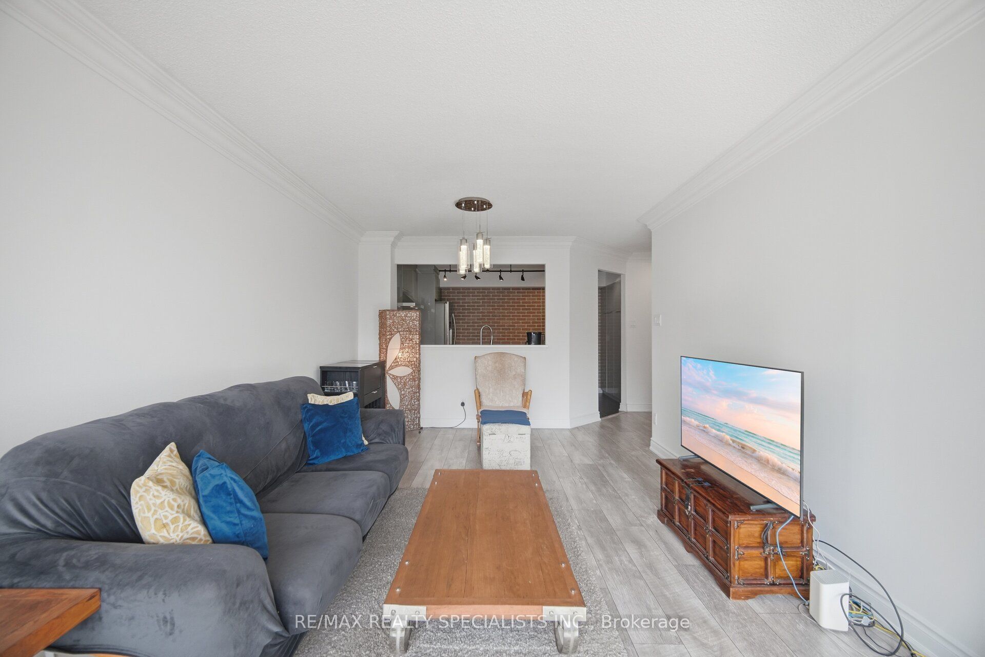 1131 Steeles Avenue W 306 Property Photo 15