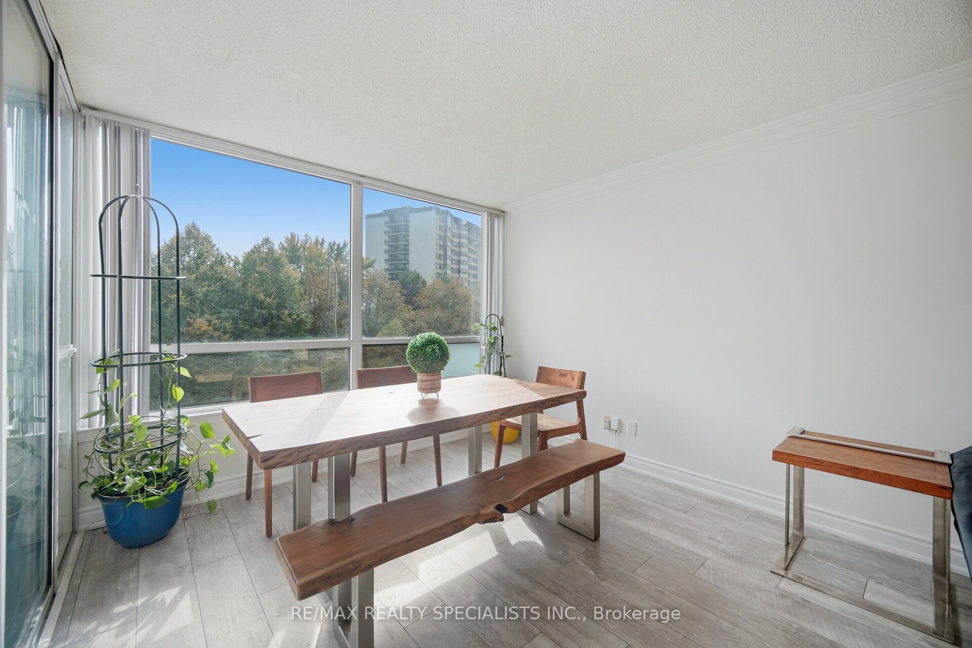 1131 Steeles Avenue W 306 Property Photo 19