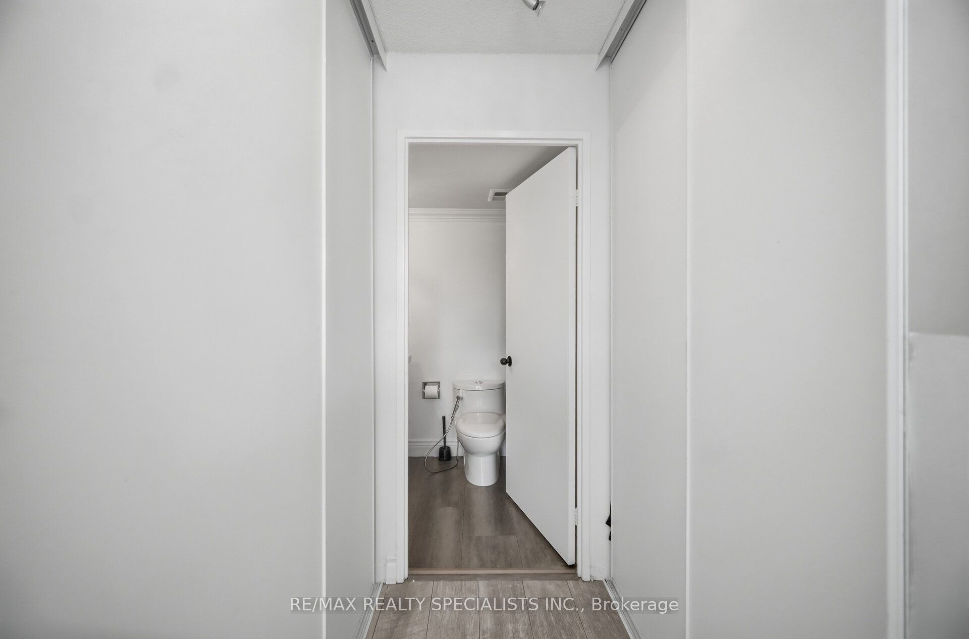 1131 Steeles Avenue W 306 Property Photo 26