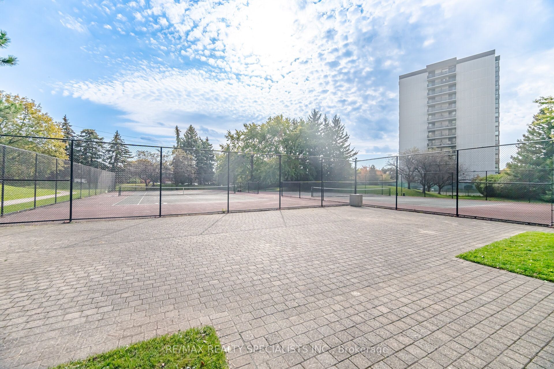 1131 Steeles Avenue W 306 Property Photo 41