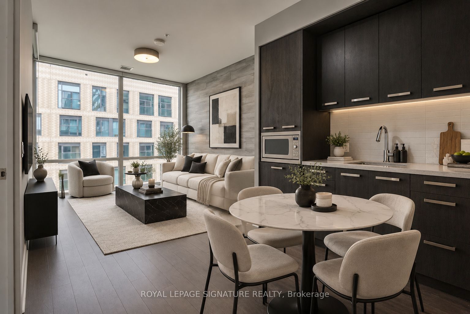 455 Front Street E N416