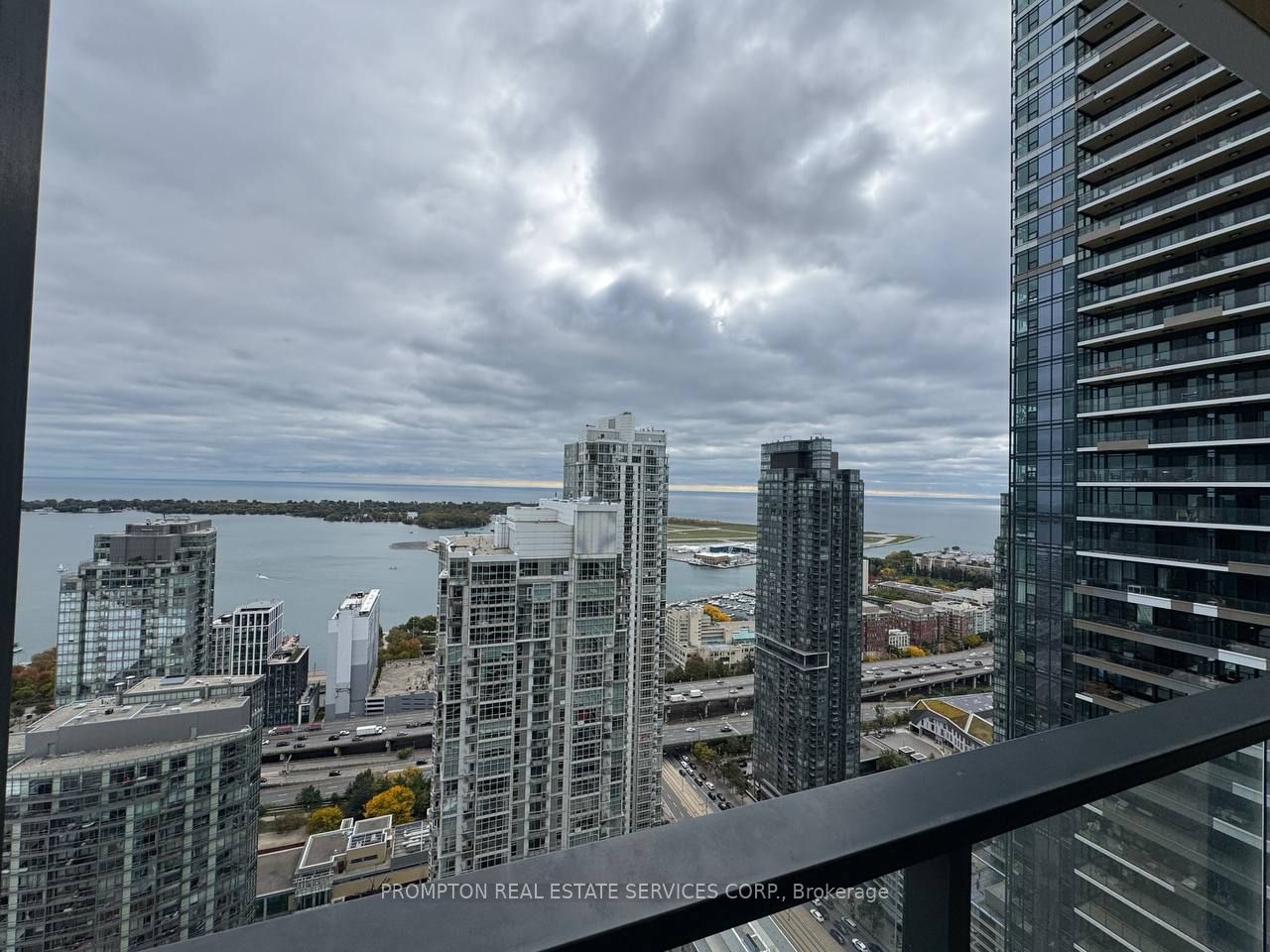 1 Concord Cityplace Way 4703 Property Photo 4