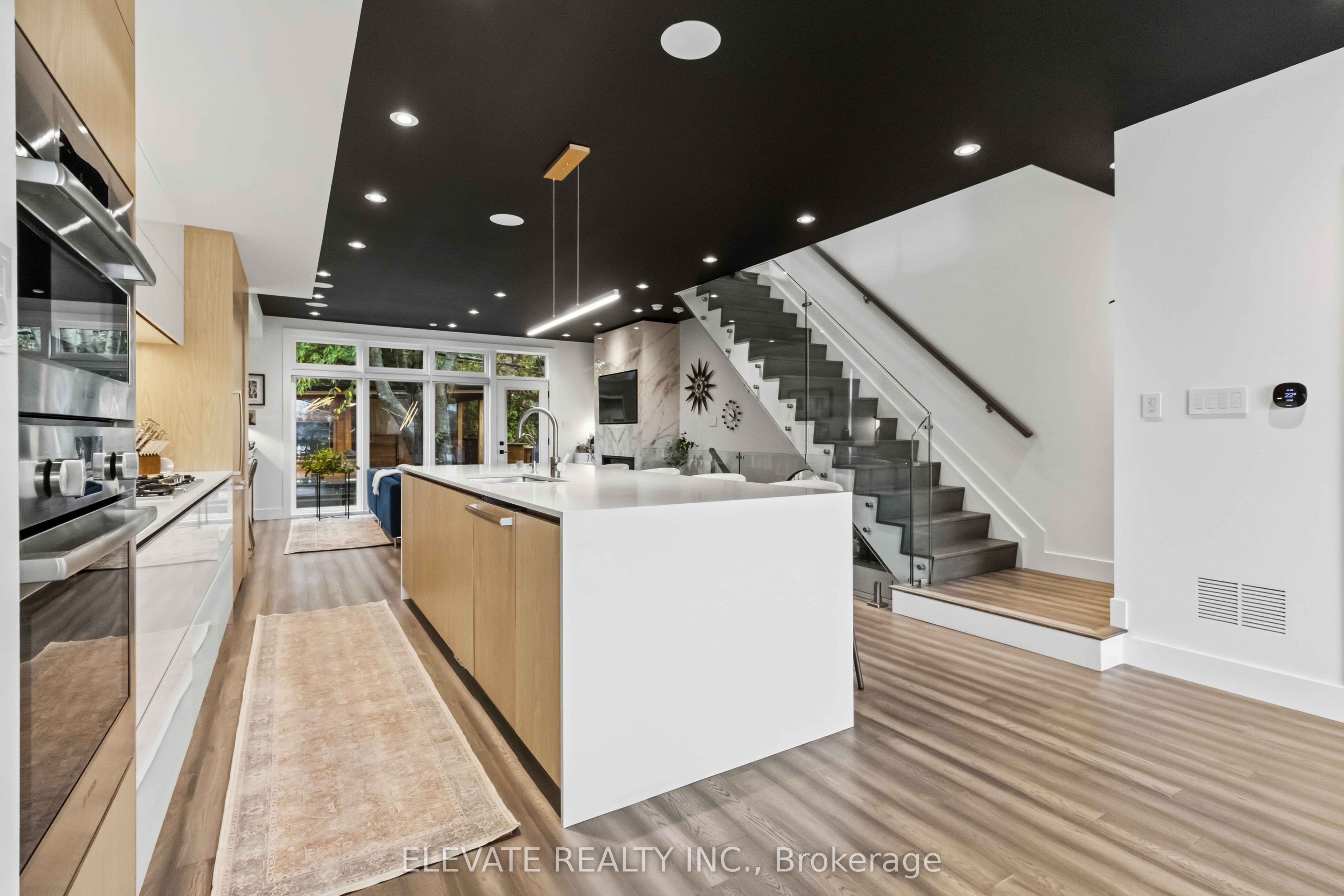 185 Cedric Avenue Property Photo 10