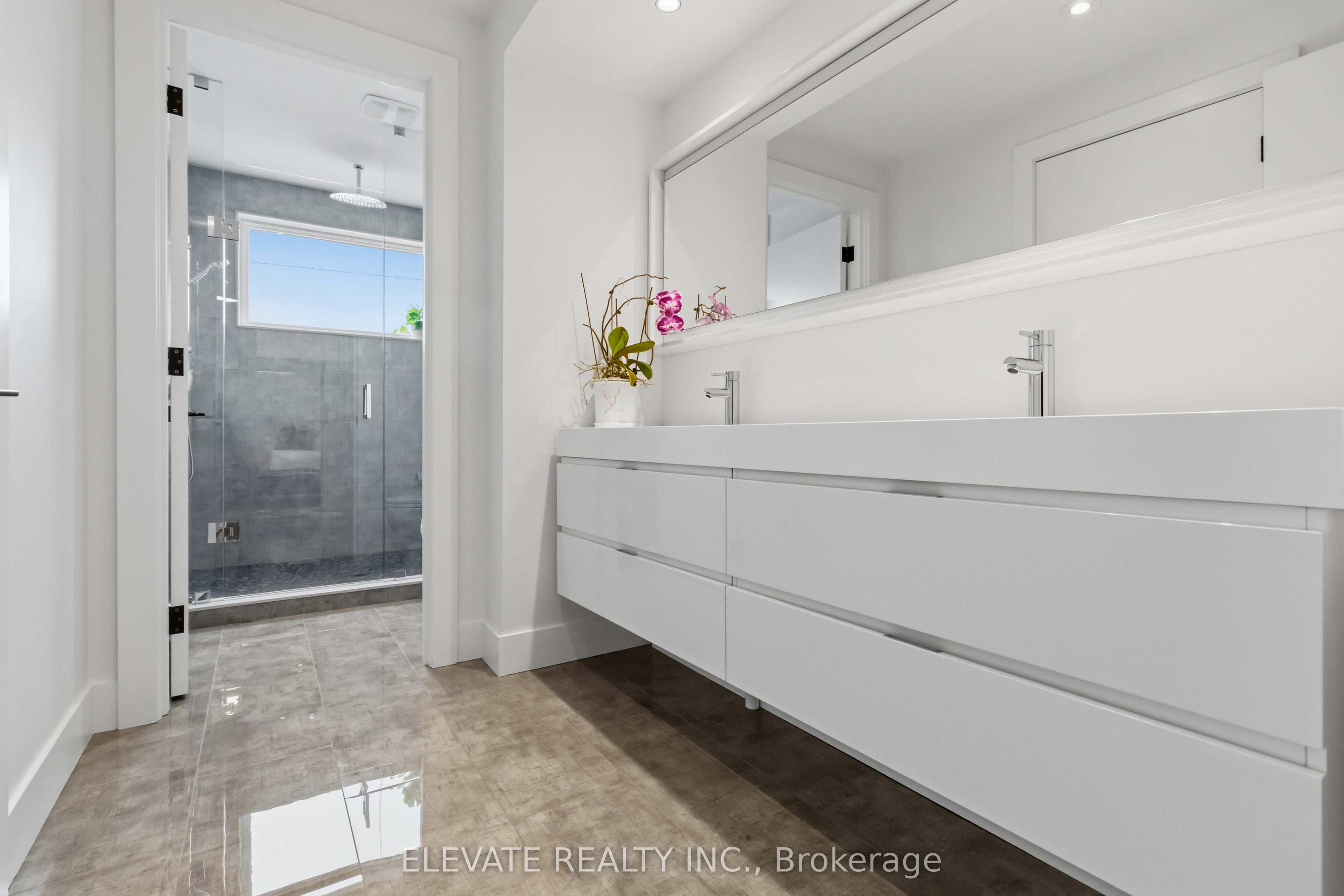 185 Cedric Avenue Property Photo 19