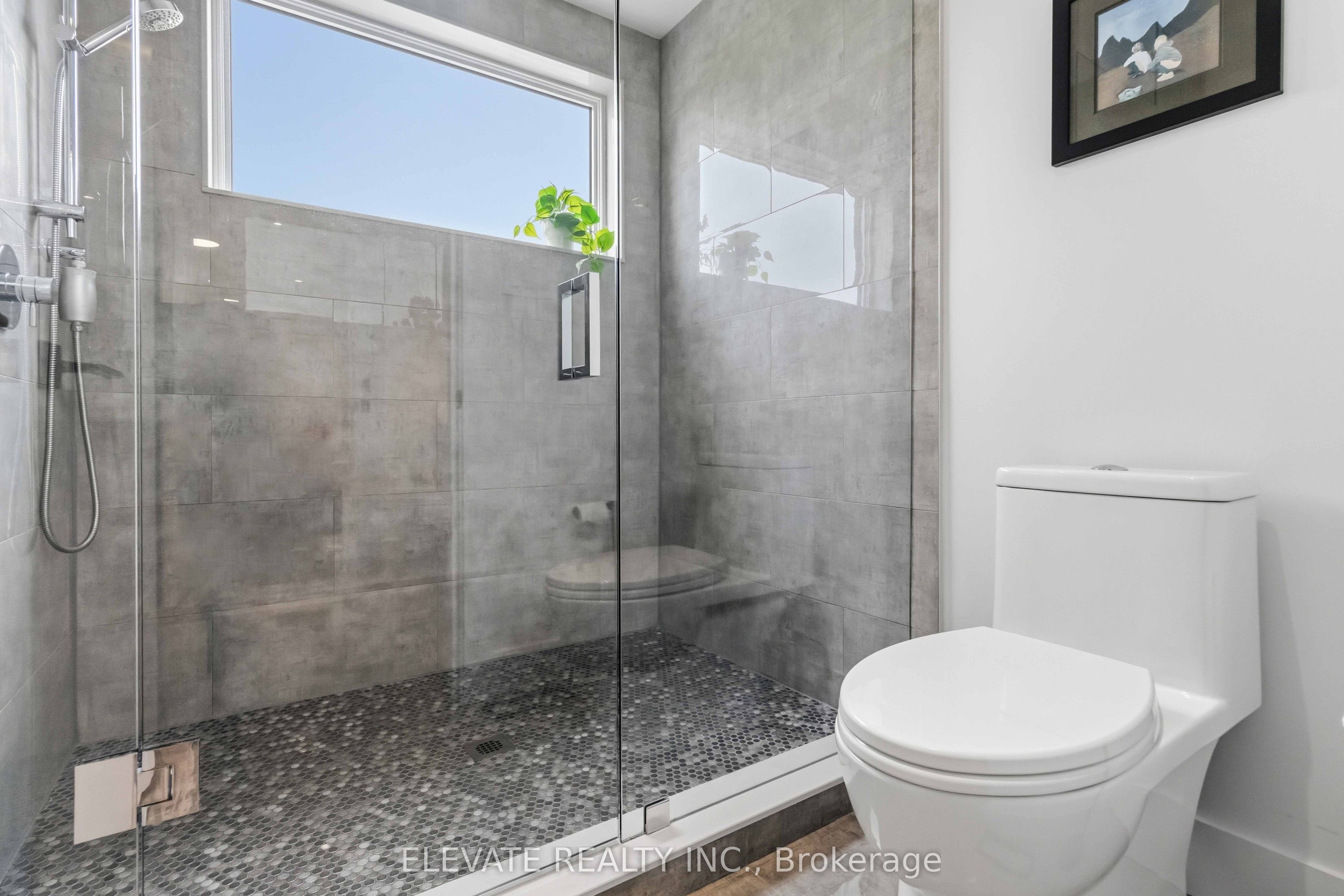 185 Cedric Avenue Property Photo 20