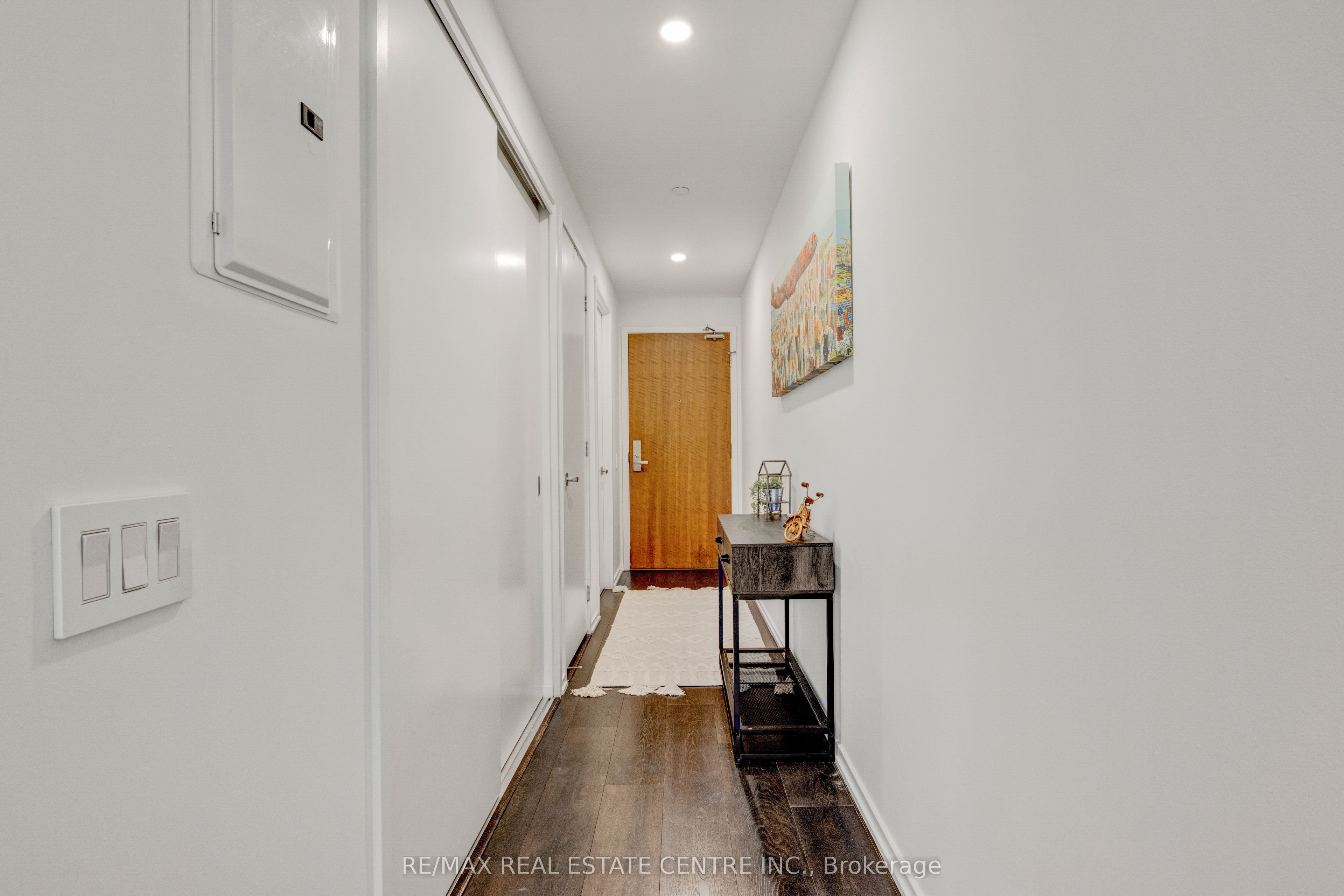 783 Bathurst Street 308 Property Photo 5