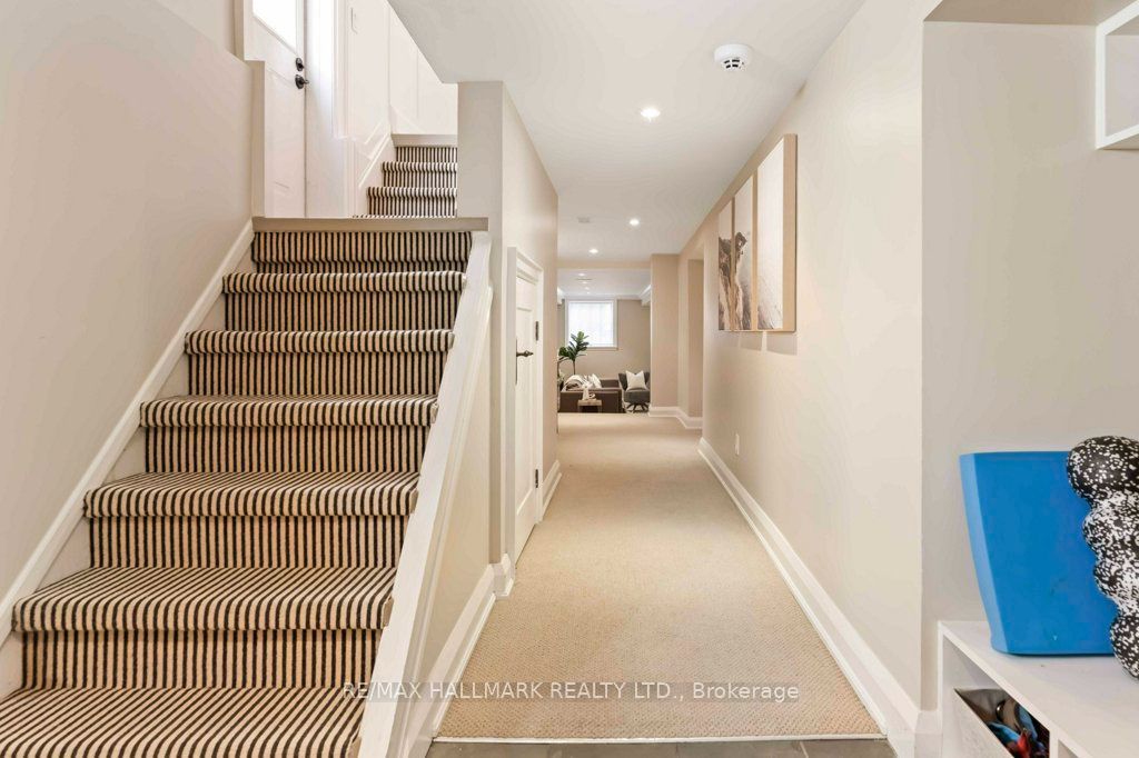 29 Standish Avenue Property Photo 27