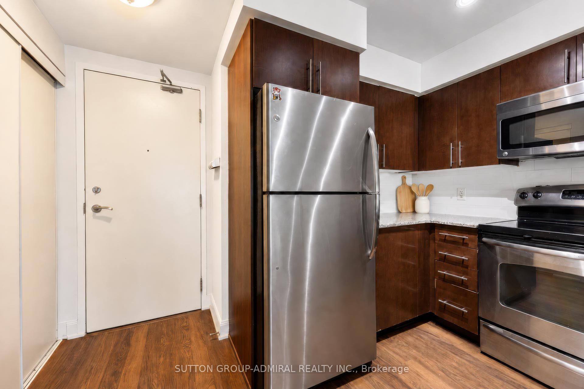 2191 Yonge Street 3210 Property Photo 5