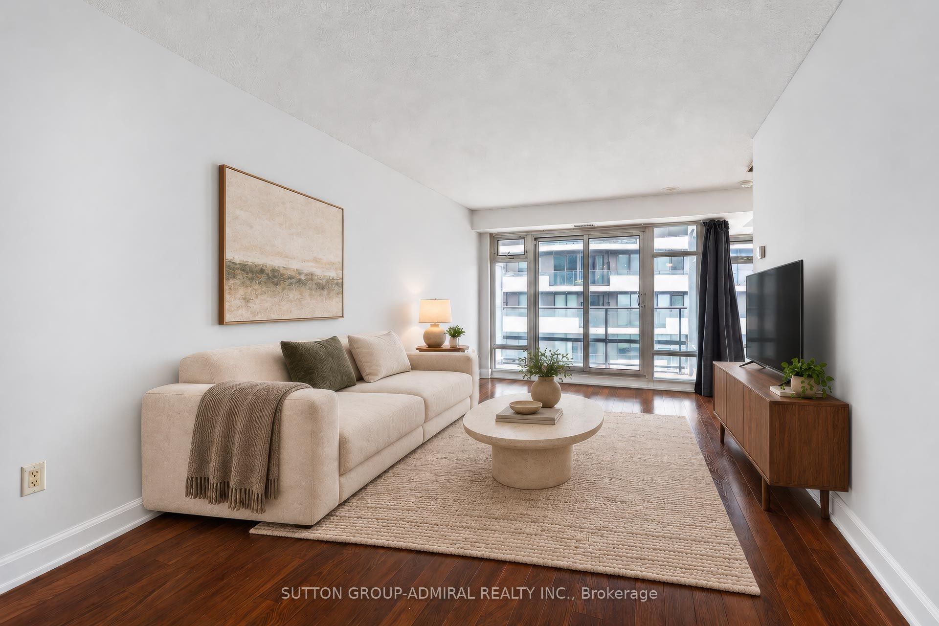 2191 Yonge Street 3210 Property Photo 8