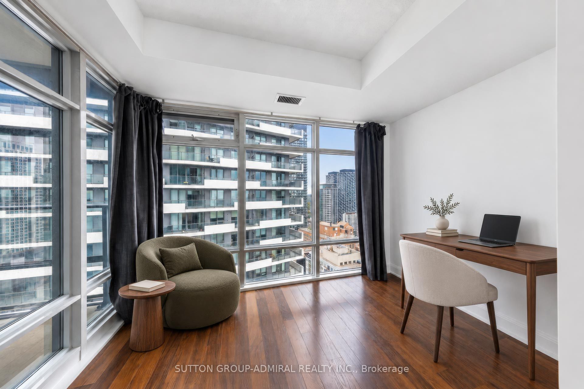 2191 Yonge Street 3210 Property Photo 14