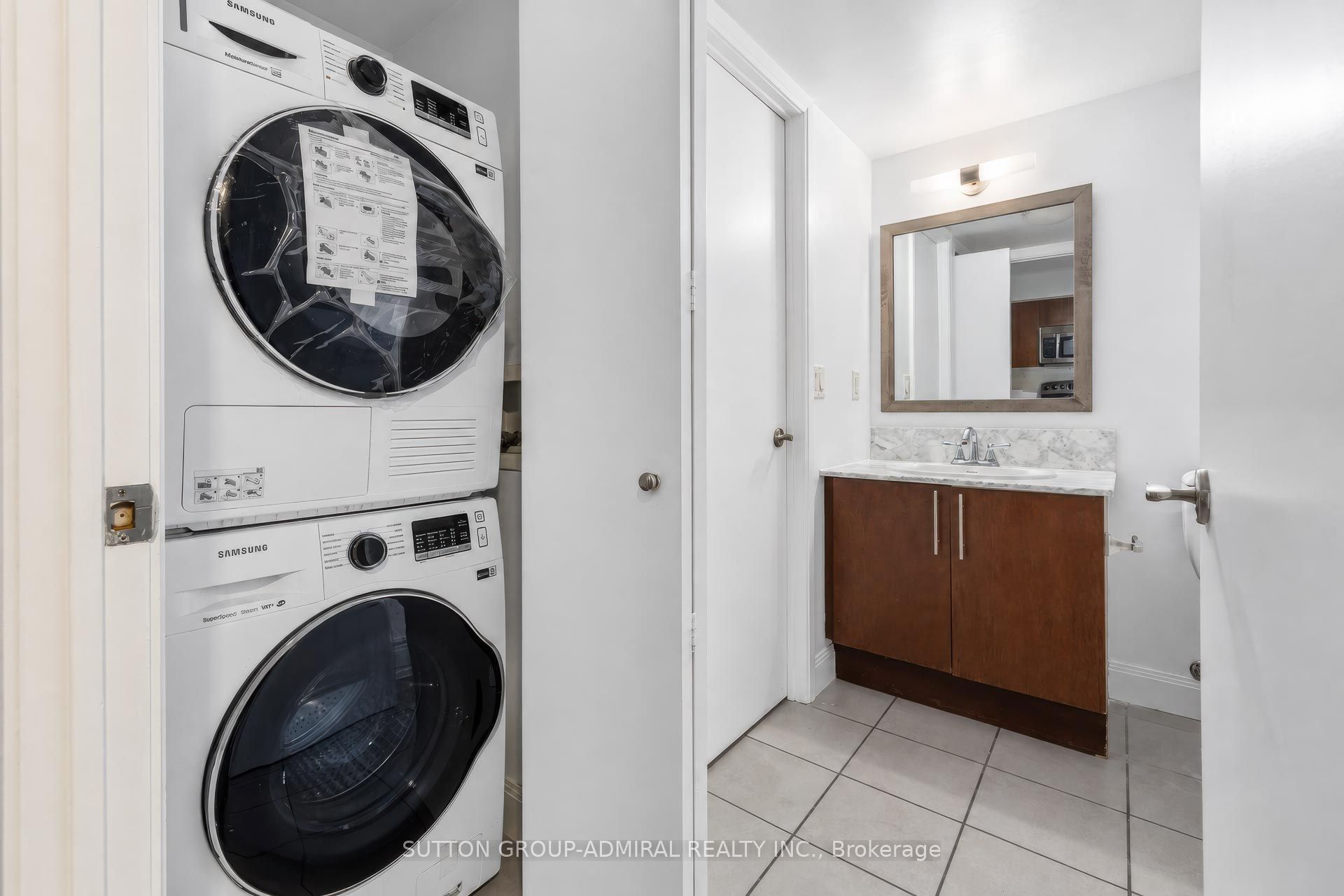 2191 Yonge Street 3210 Property Photo 34