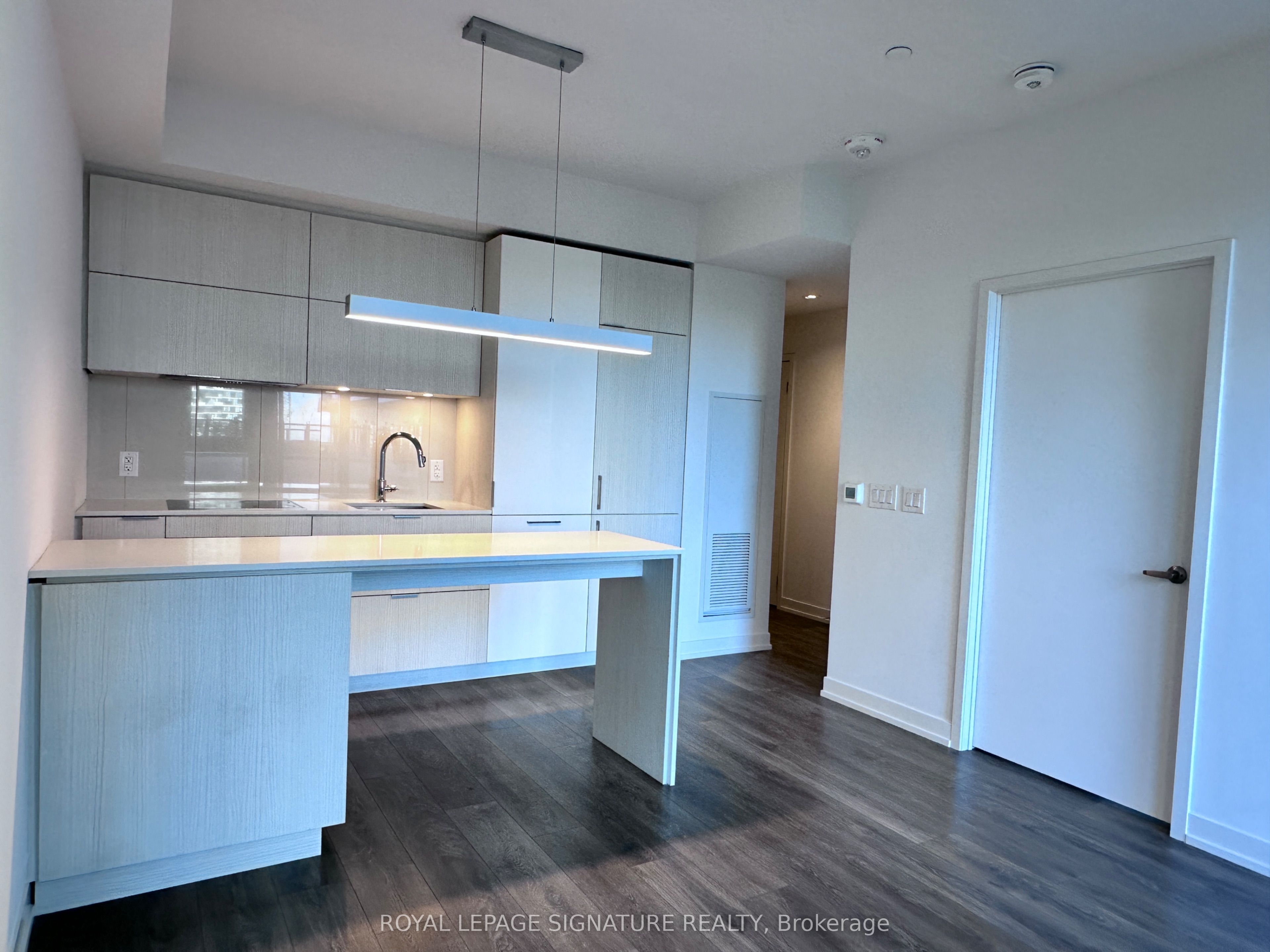 15 Lower Jarvis Street 1102 Property Photo 12