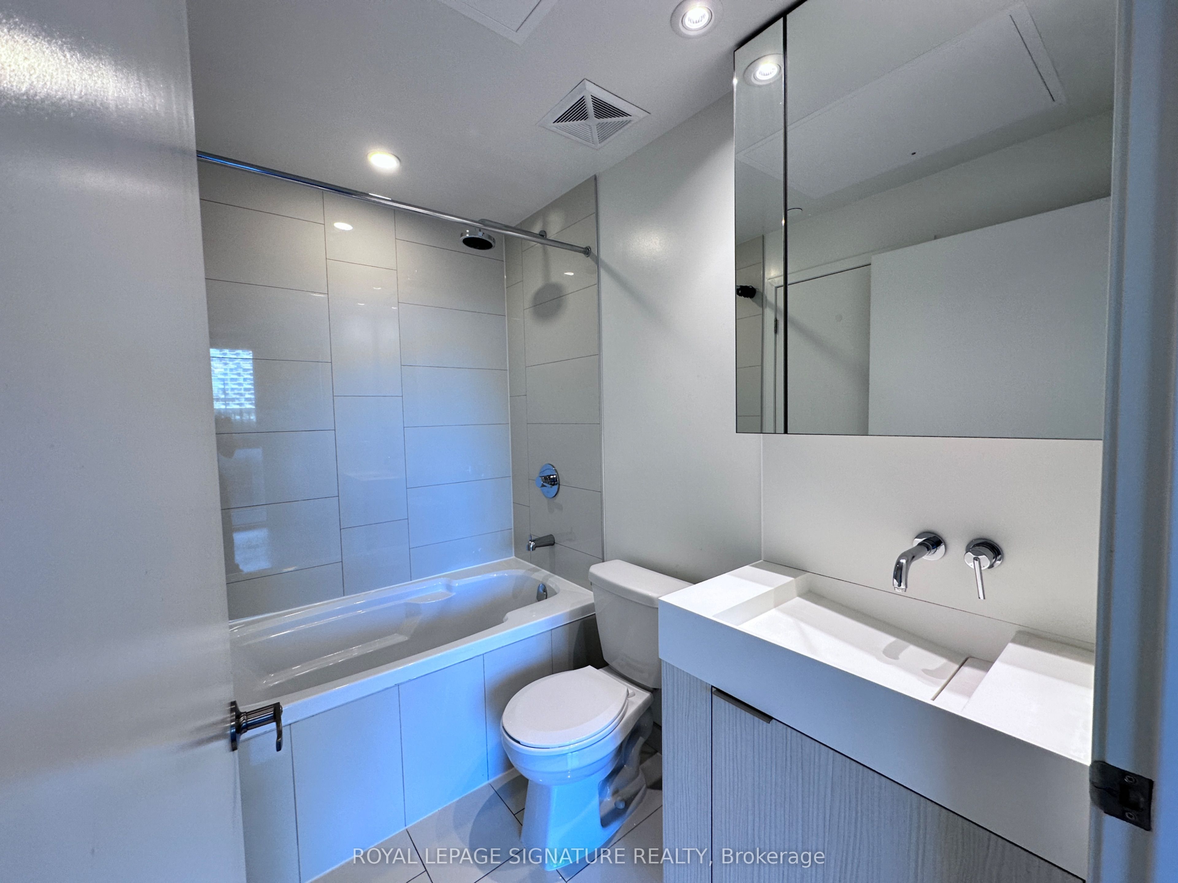 15 Lower Jarvis Street 1102 Property Photo 19