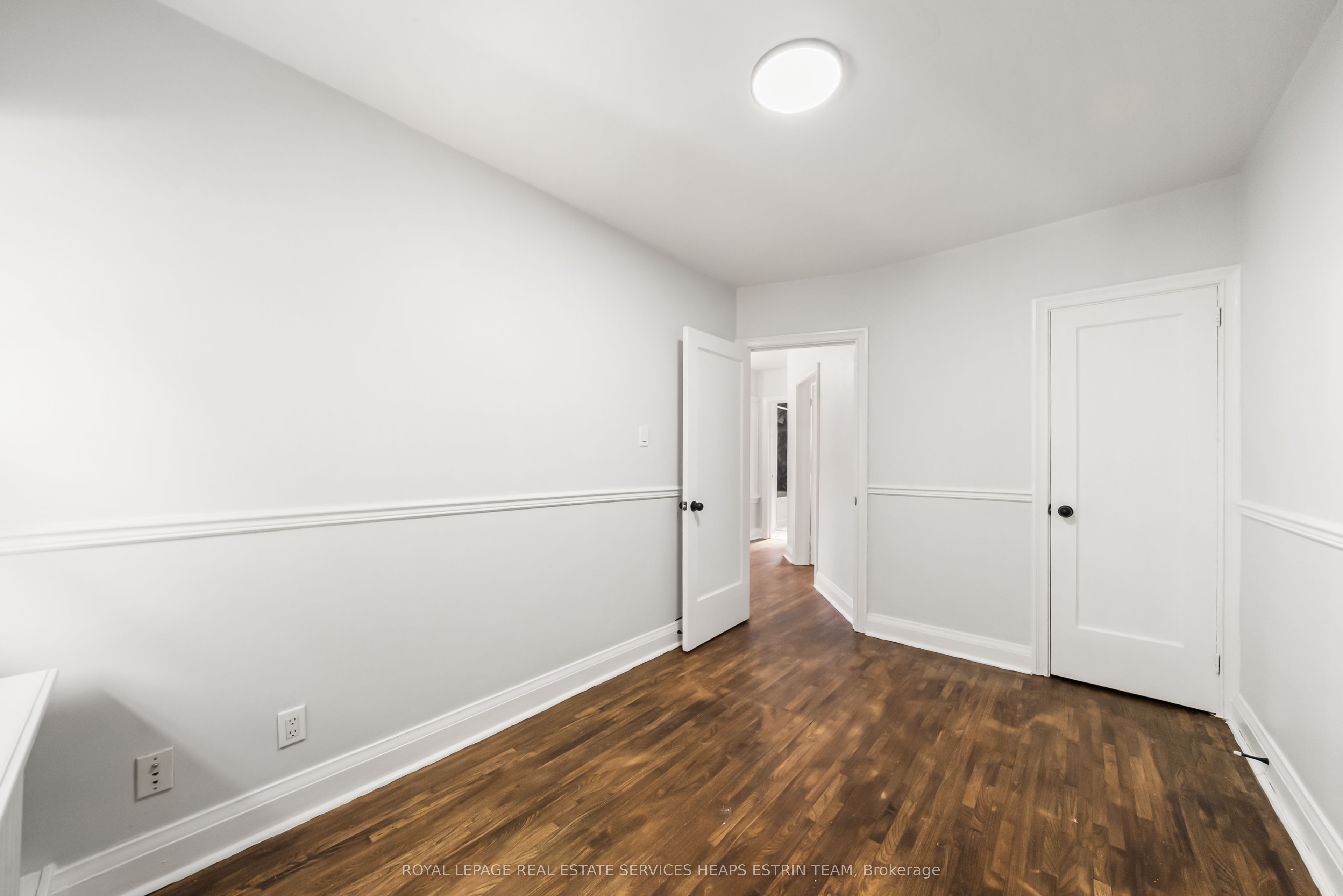 770 Eglinton Avenue E Property Photo 23