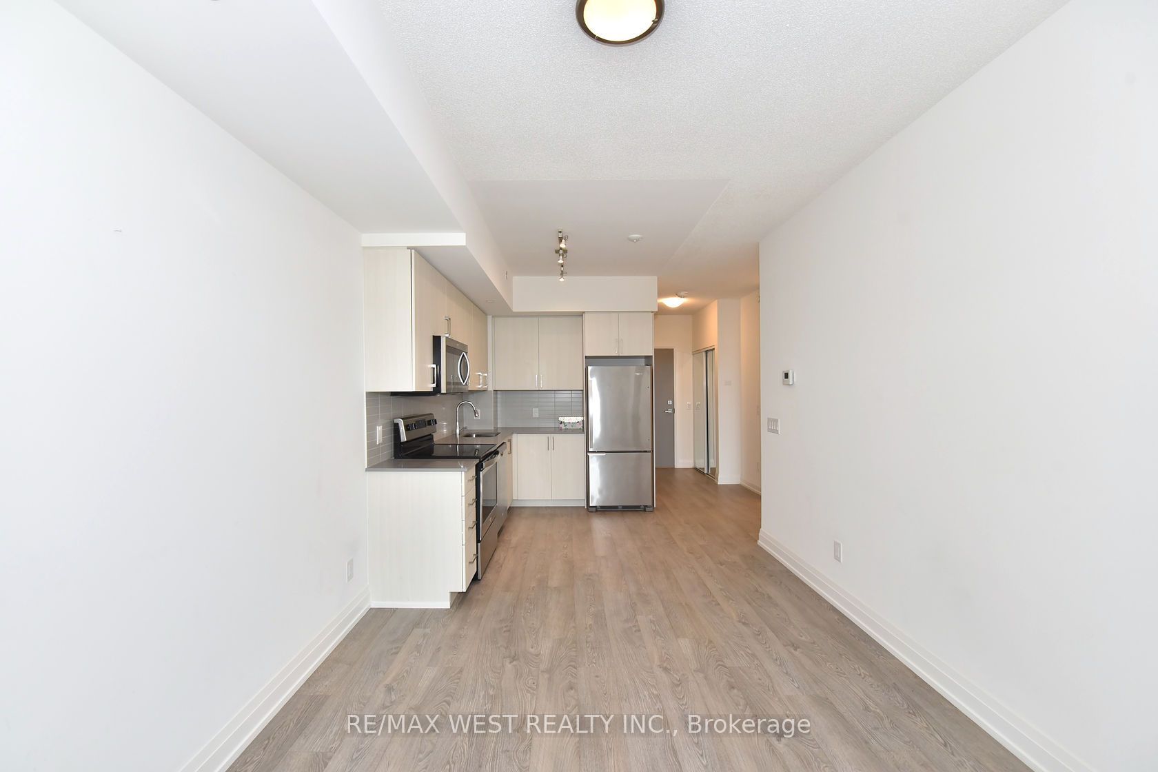 591 Sheppard Avenue E 622 Property Photo 20