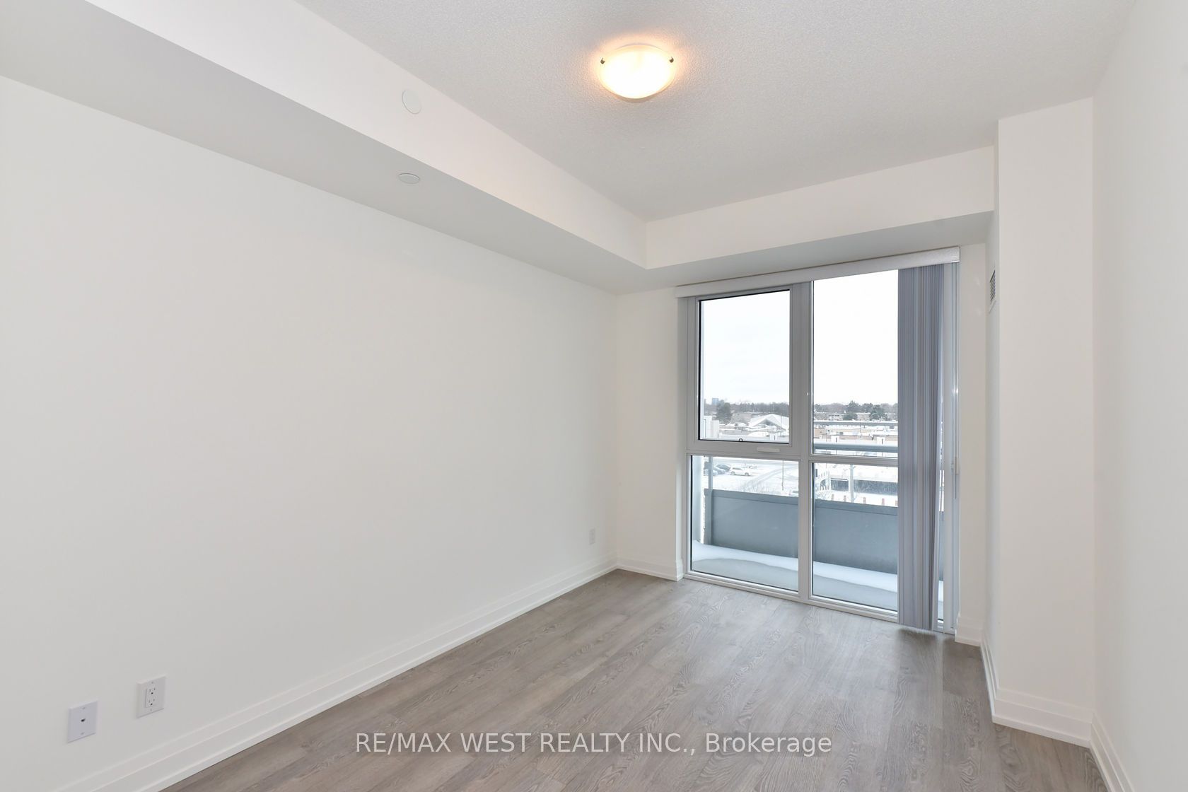 591 Sheppard Avenue E 622 Property Photo 22