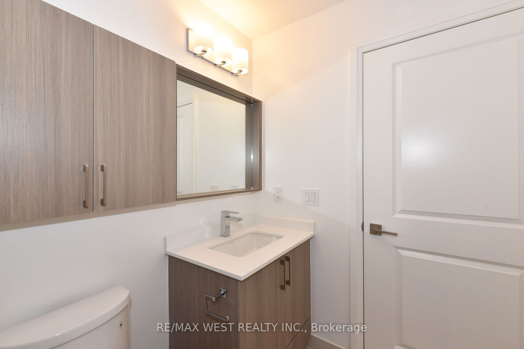 591 Sheppard Avenue E 622 Property Photo 30