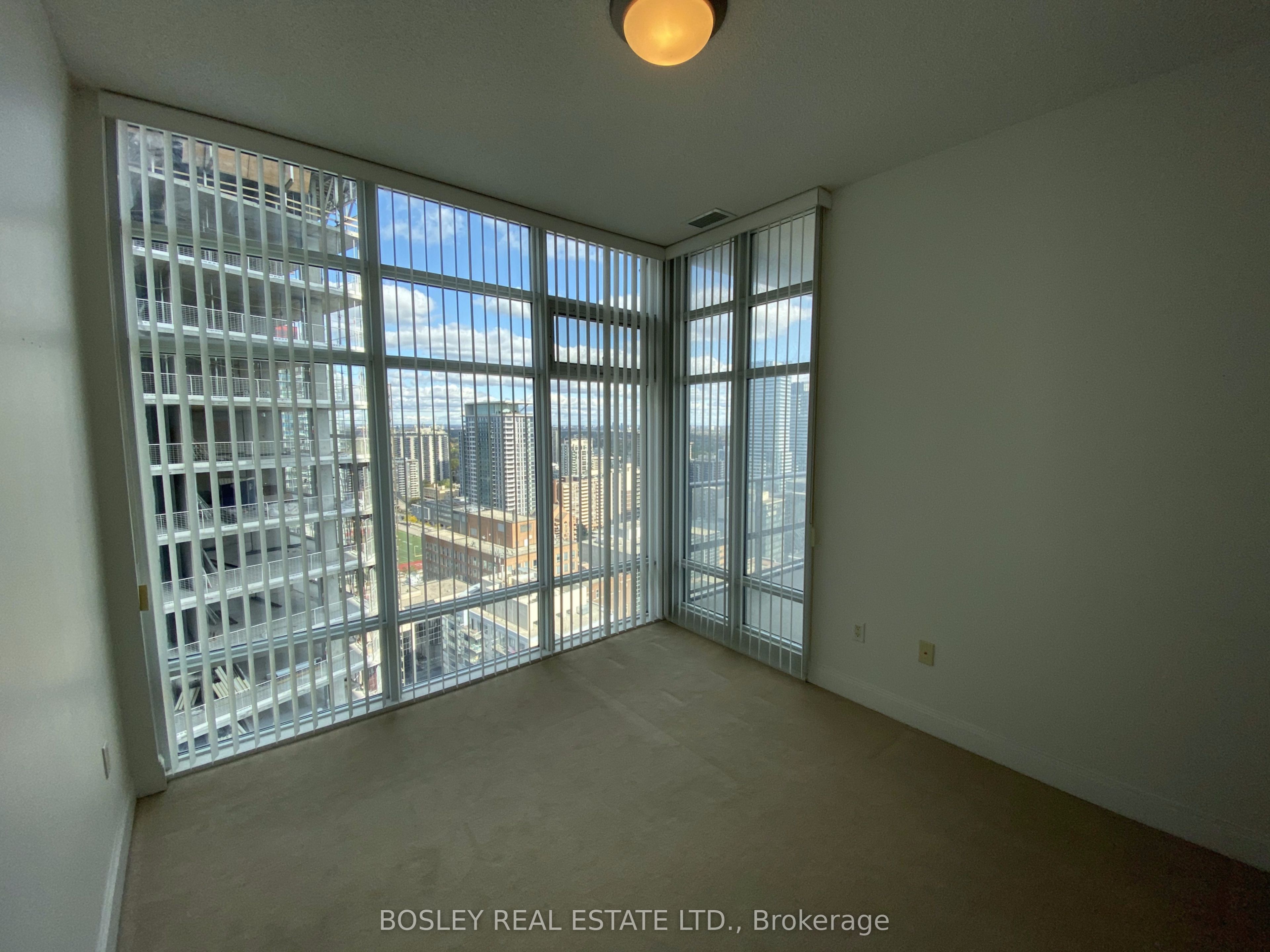 2191 Yonge Street 3311 Property Photo 7