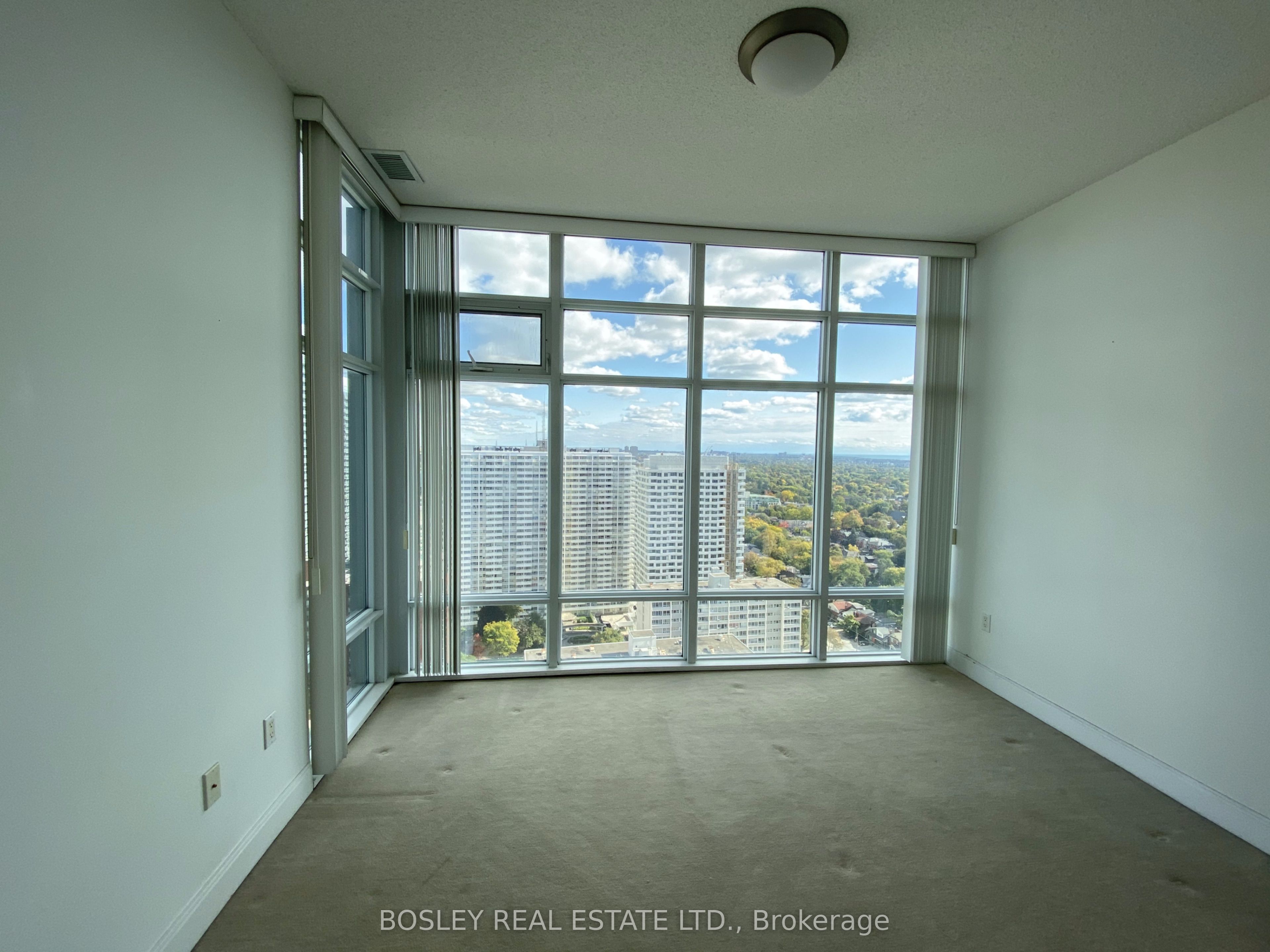 2191 Yonge Street 3311 Property Photo 11