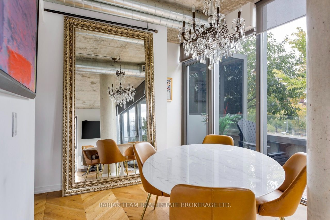 20 Trolley Crescent Th 209 Property Photo 13