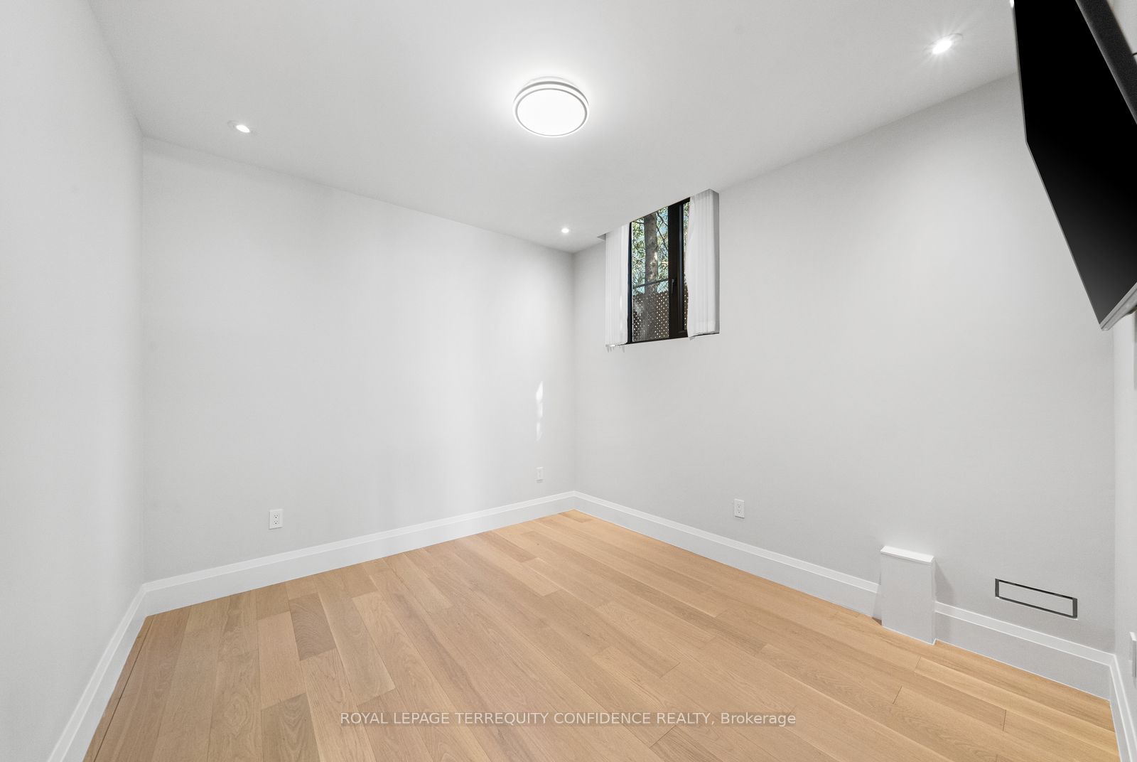 333 Horsham Avenue Property Photo 39
