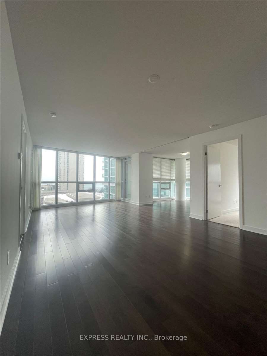 18 Harbour Street 1010 Property Photo 3