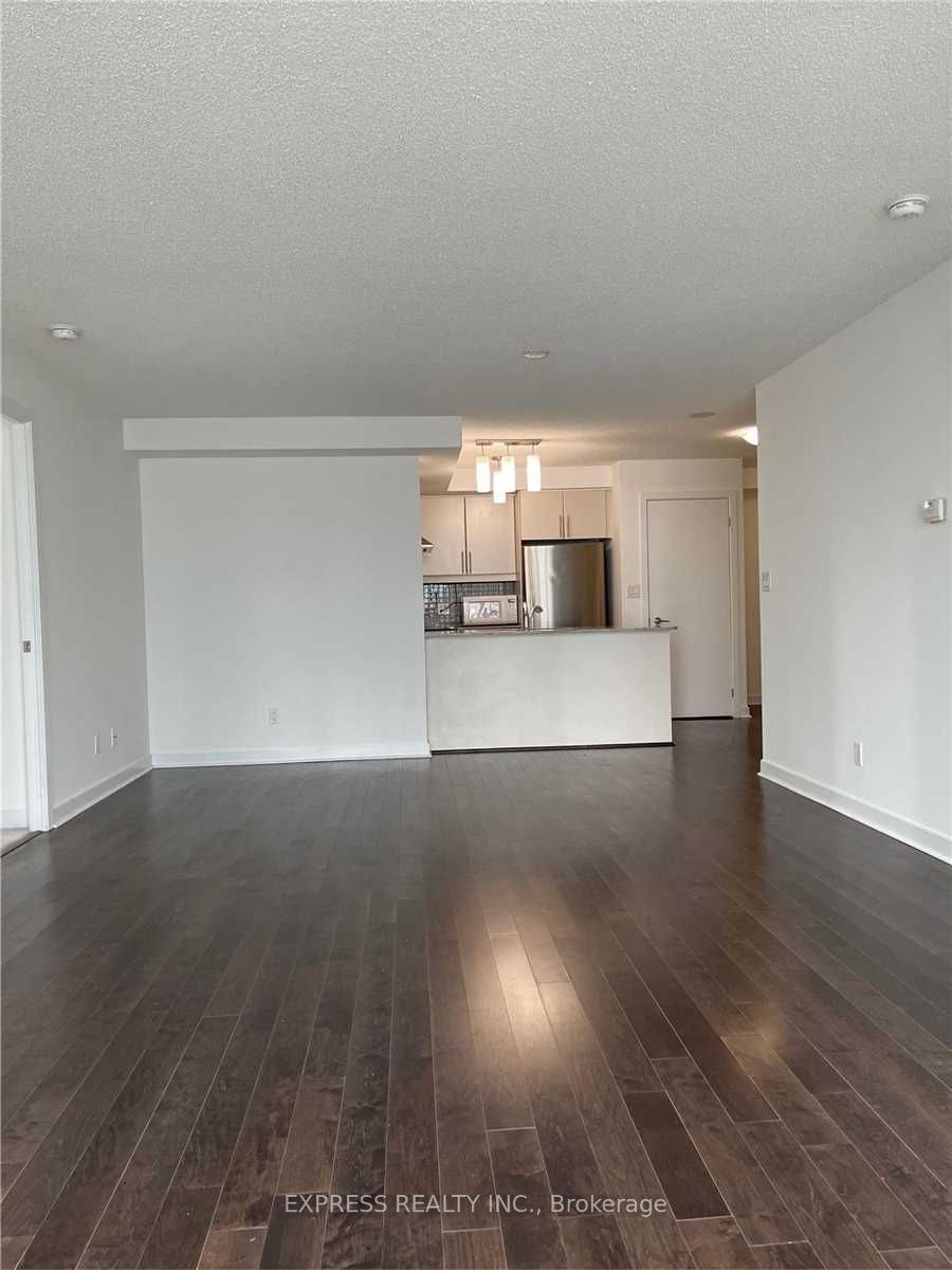 18 Harbour Street 1010 Property Photo 7
