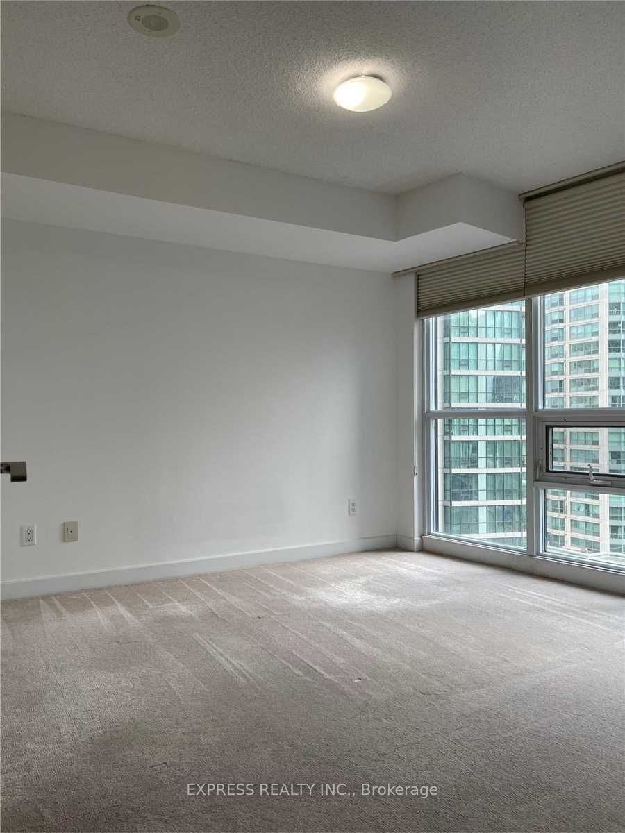 18 Harbour Street 1010 Property Photo 9