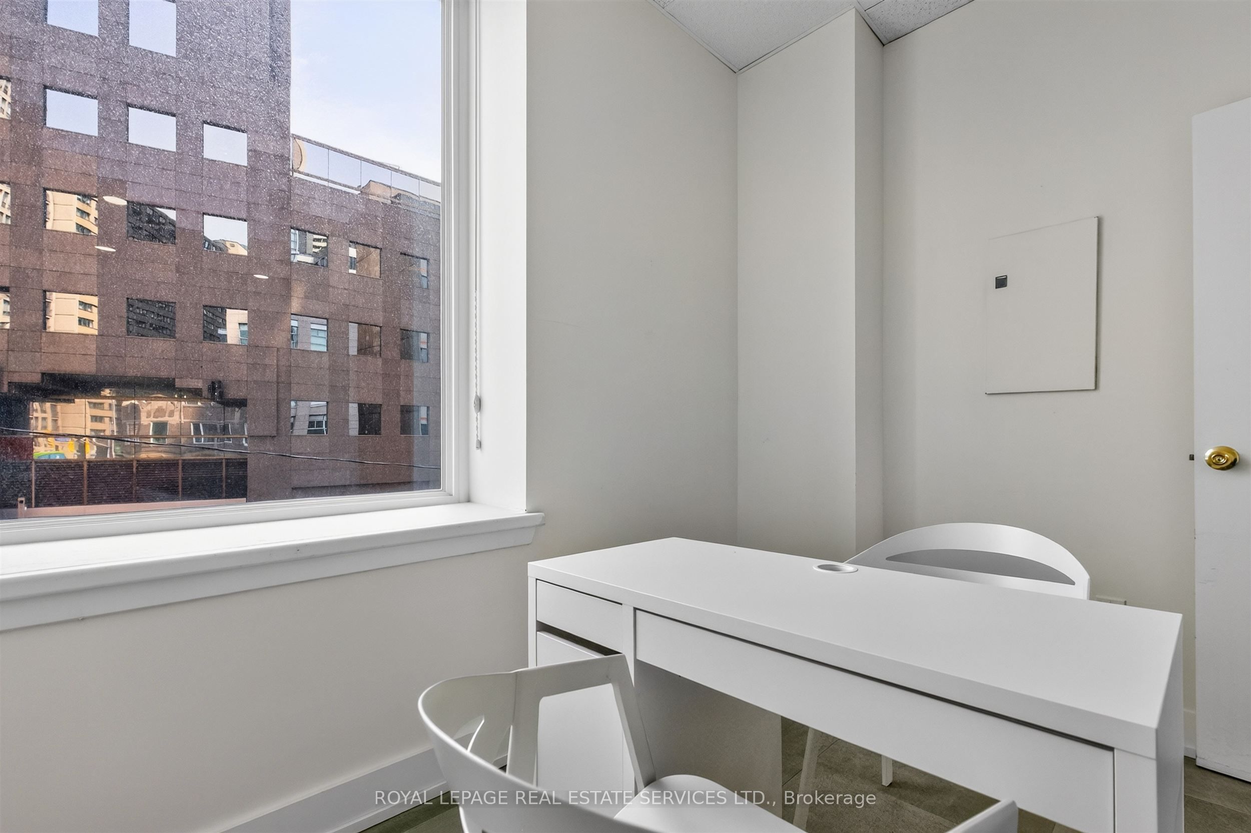 421 Bloor Street E 207/208 Property Photo 11