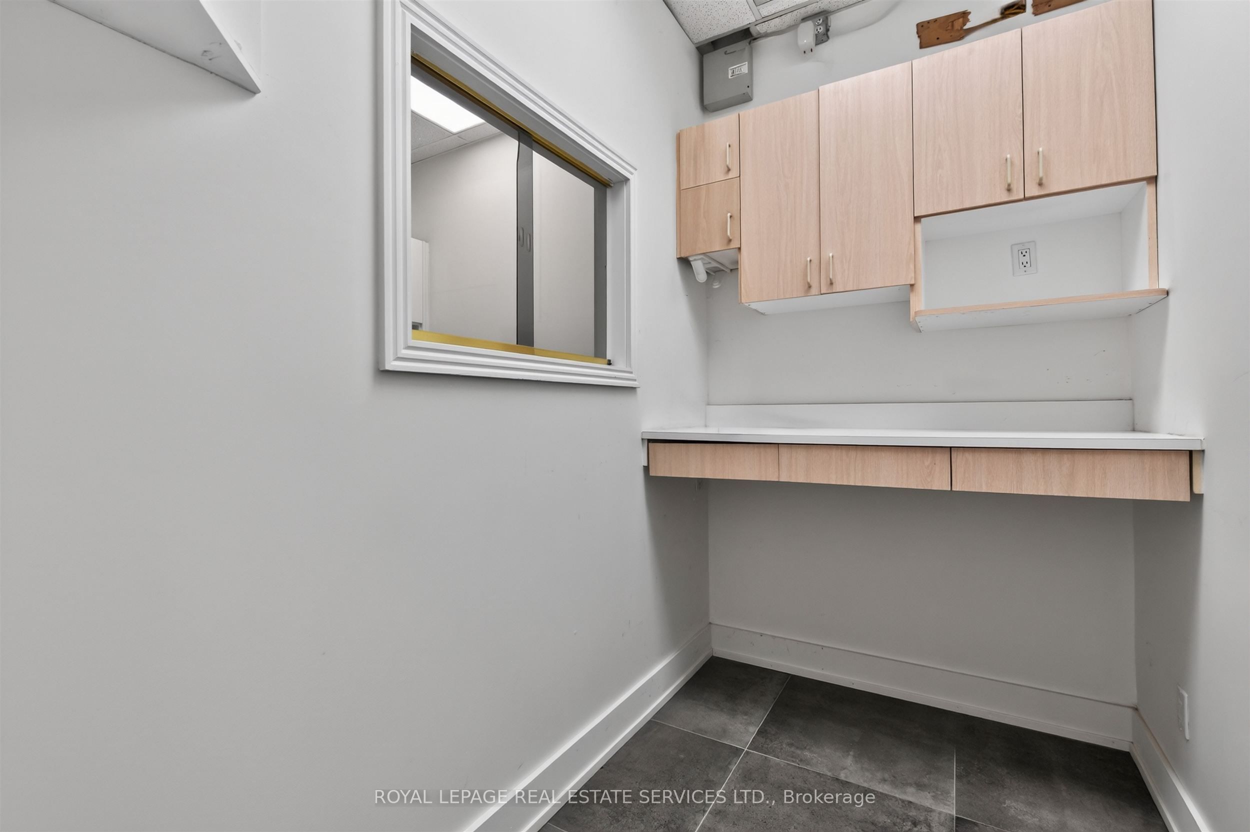 421 Bloor Street E 207/208 Property Photo 24
