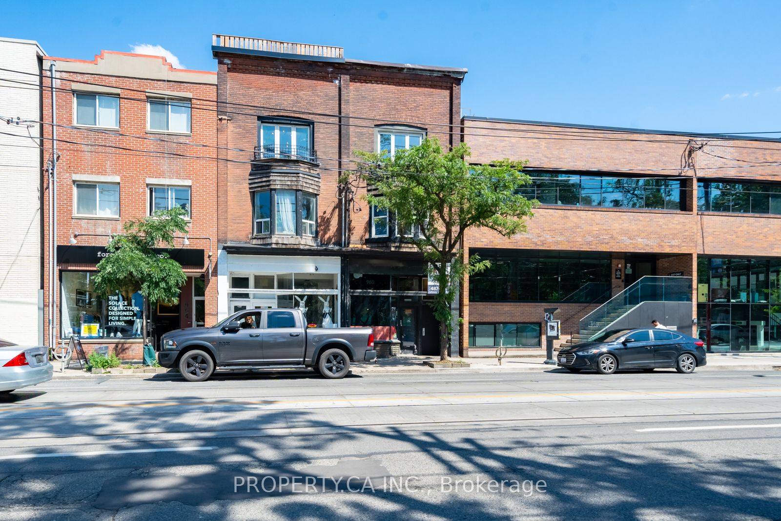 960 Queen Street W 3 Property Photo 9