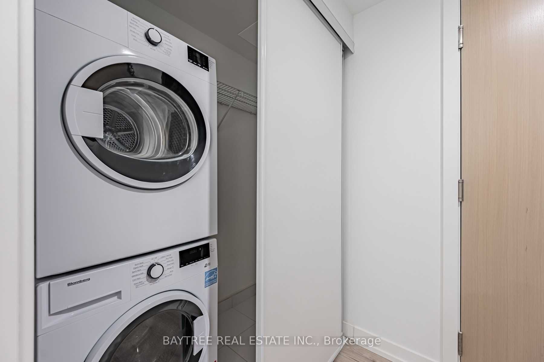 395 Bloor Street E 2512 Property Photo 18