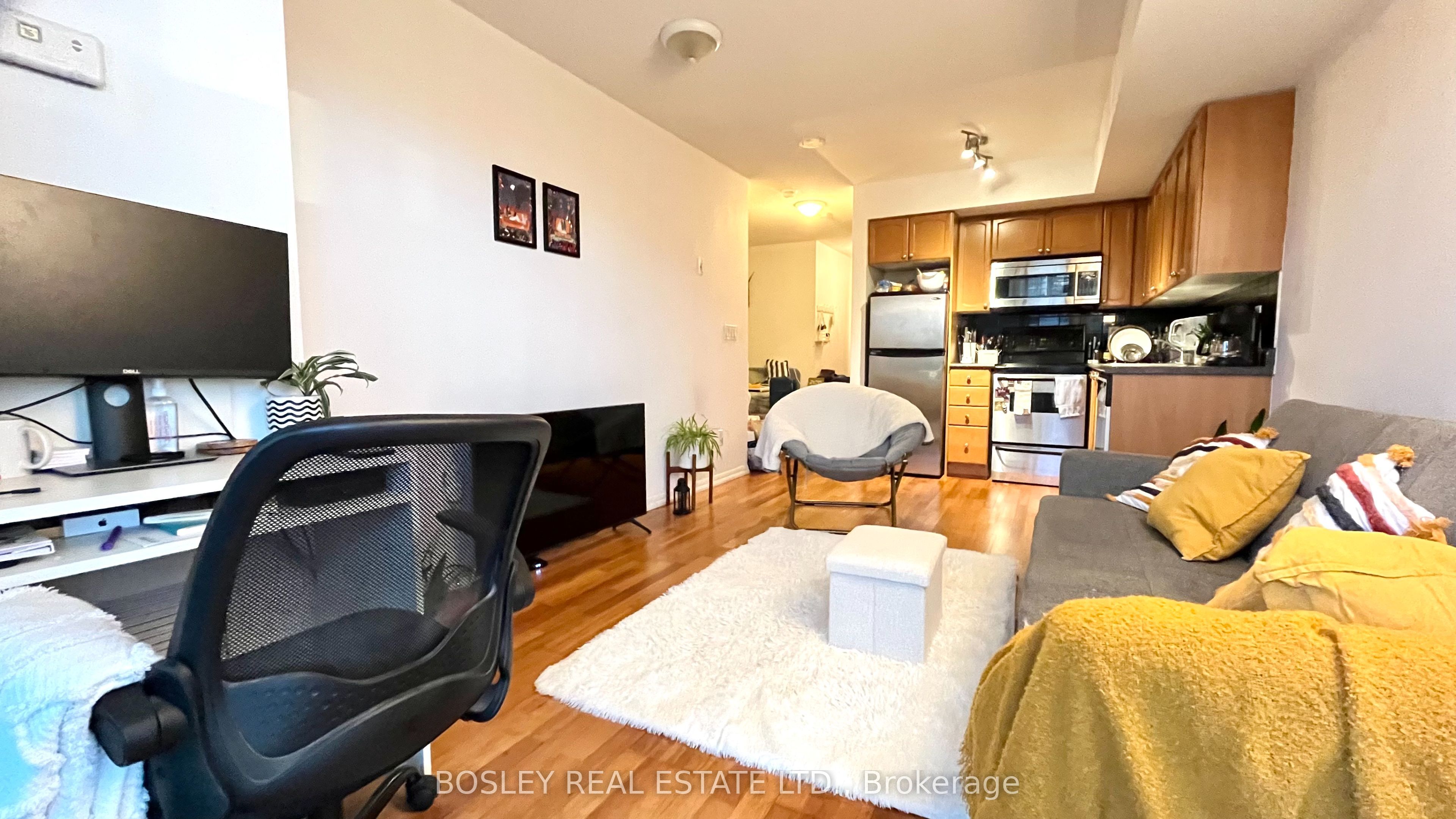 231 Fort York Boulevard 618 Property Photo 4