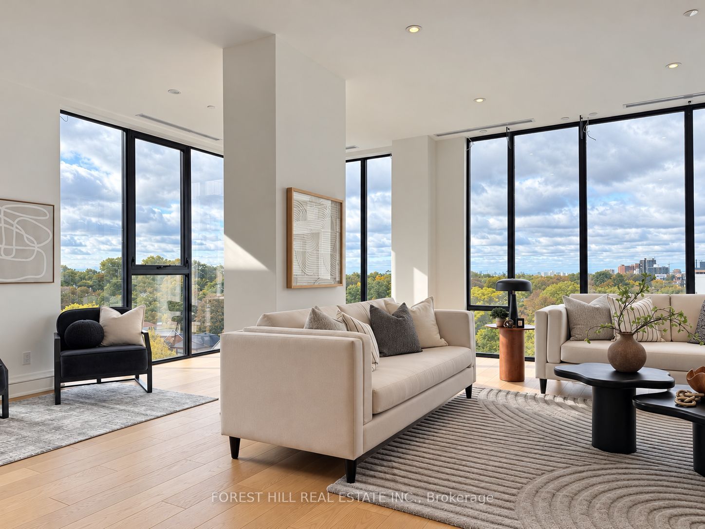 2010 Bathurst Street 6a Property Photo 4