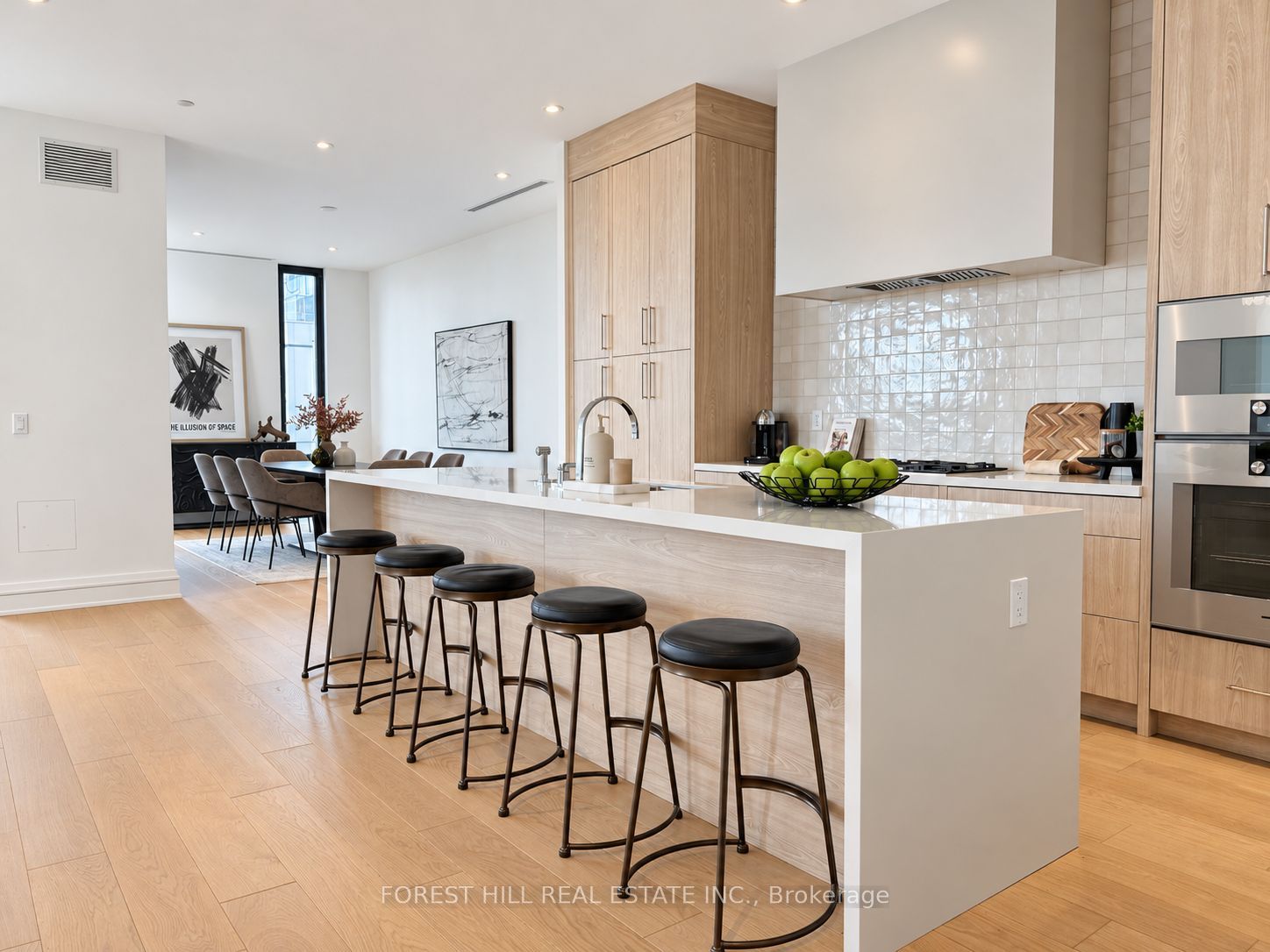 2010 Bathurst Street 6a Property Photo 13