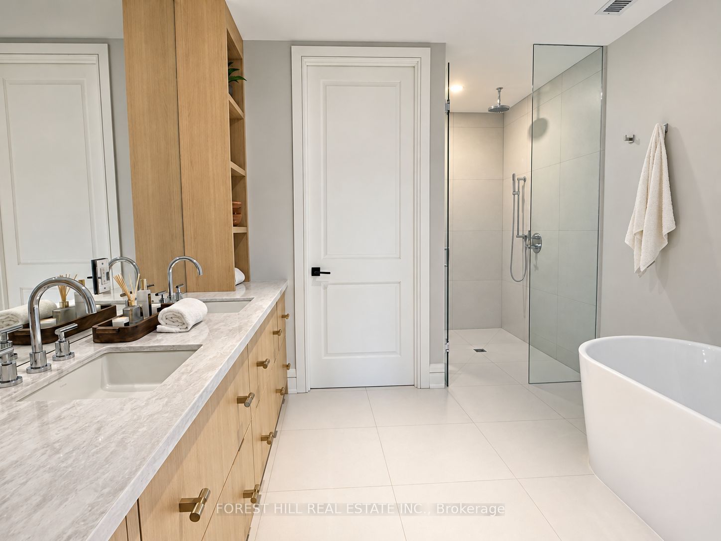 2010 Bathurst Street 6a Property Photo 19