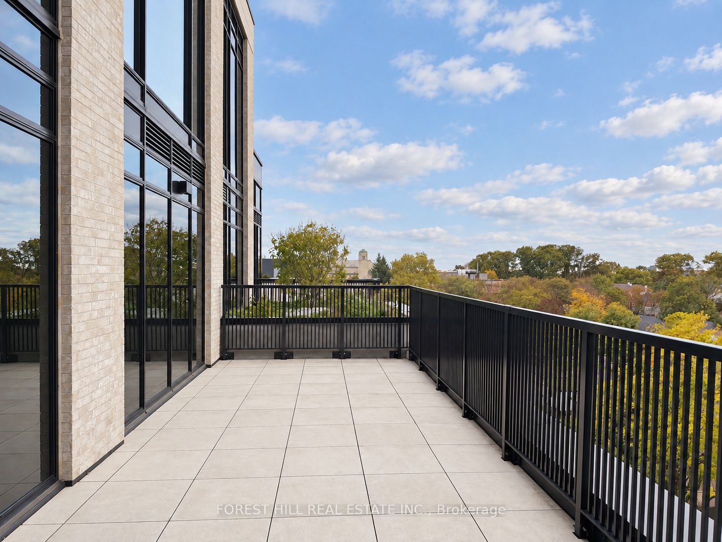 2010 Bathurst Street 6a Property Photo 29