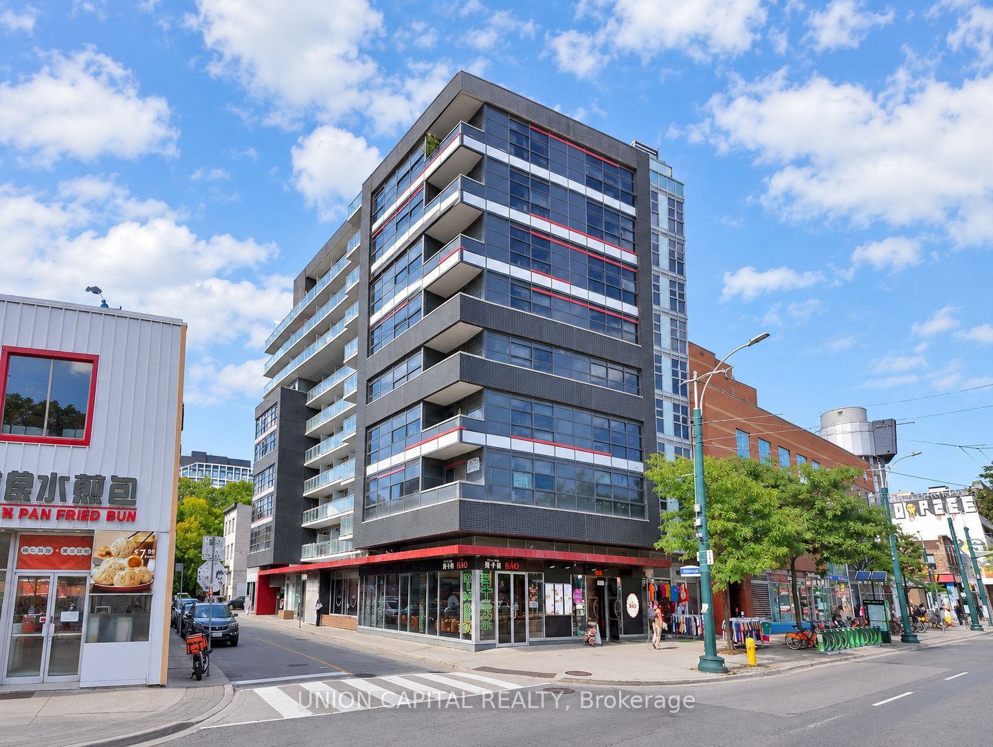 10 Willison Square 202 Property Photo 17