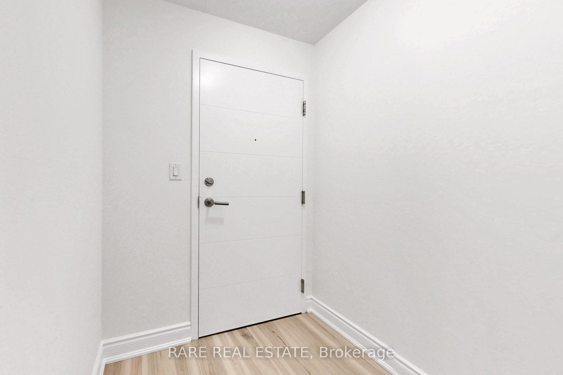 400 Adelaide Street E 512 Property Photo 6