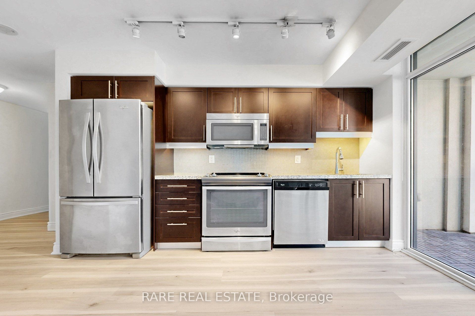 400 Adelaide Street E 512 Property Photo 14