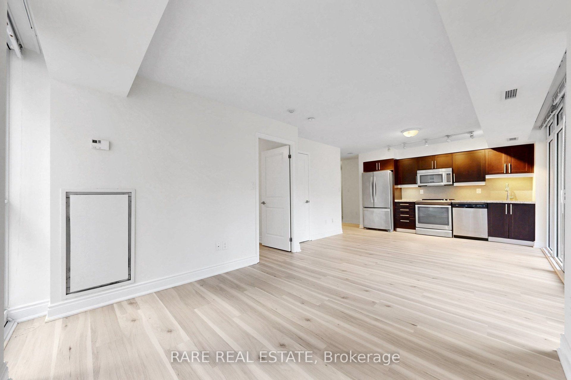 400 Adelaide Street E 512 Property Photo 20