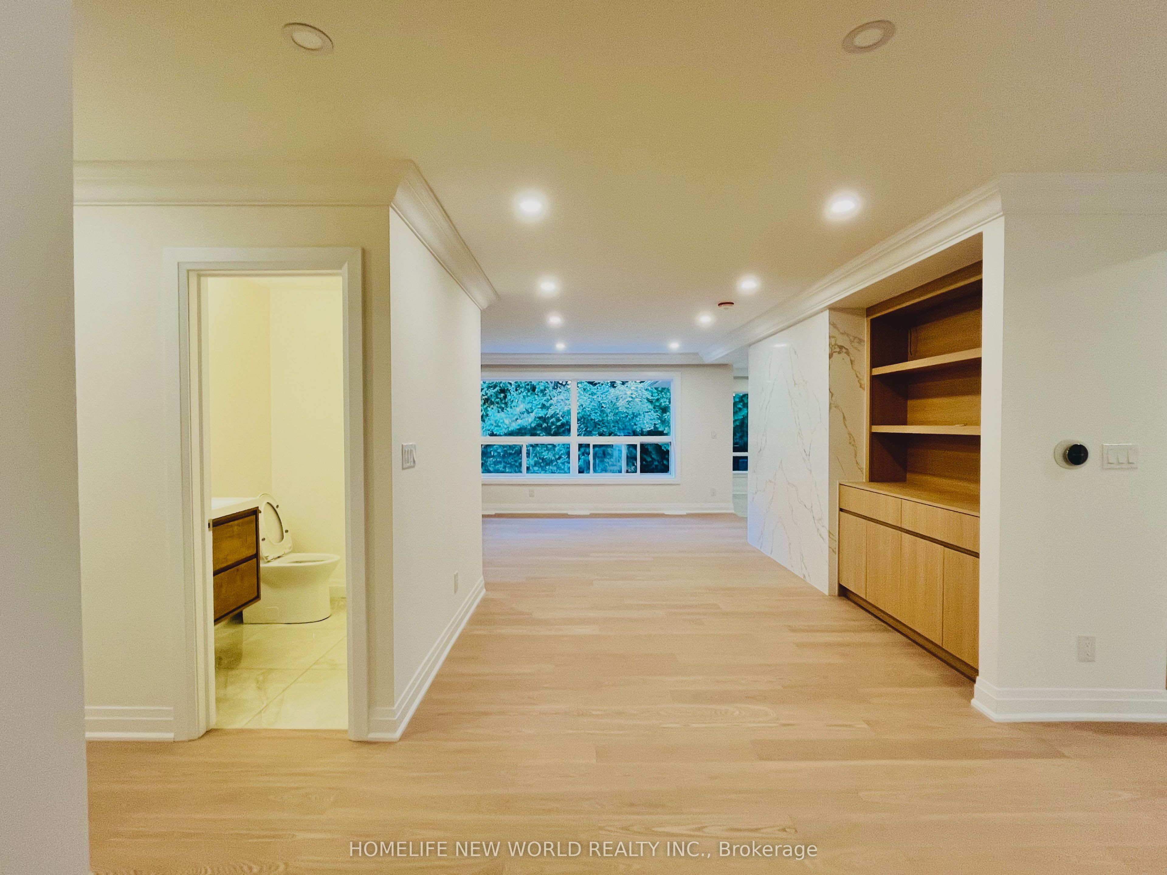 14 Rollscourt Drive Property Photo 4