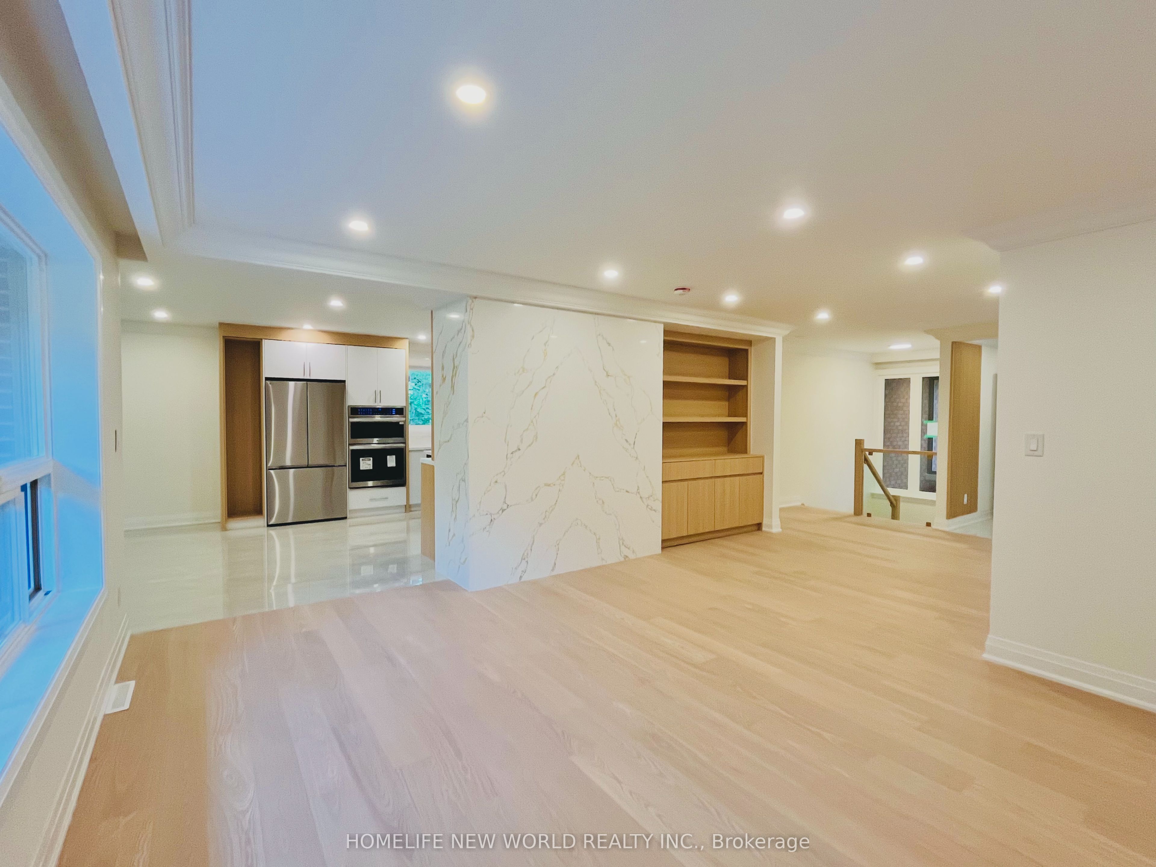 14 Rollscourt Drive Property Photo 7