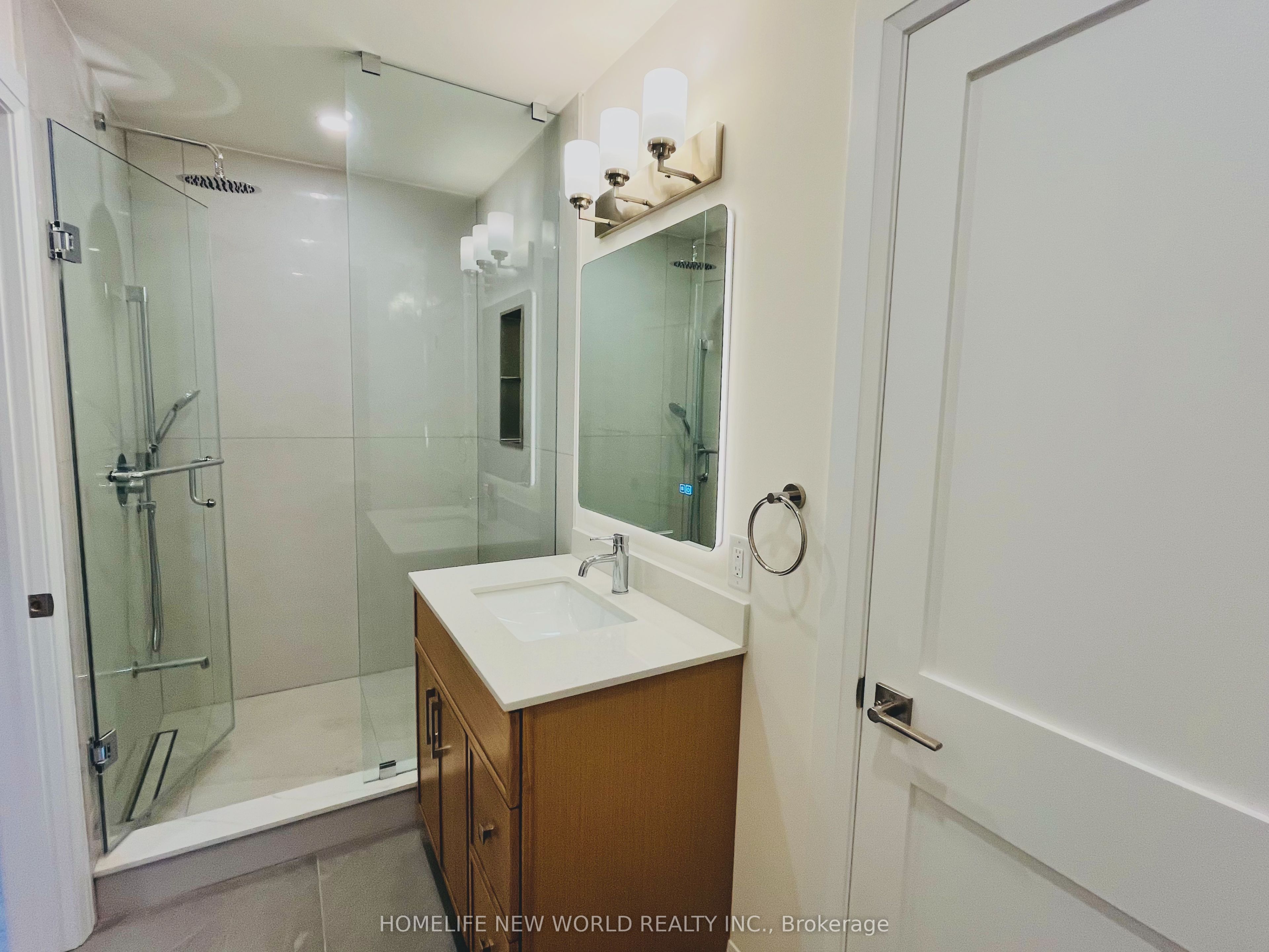 14 Rollscourt Drive Property Photo 18
